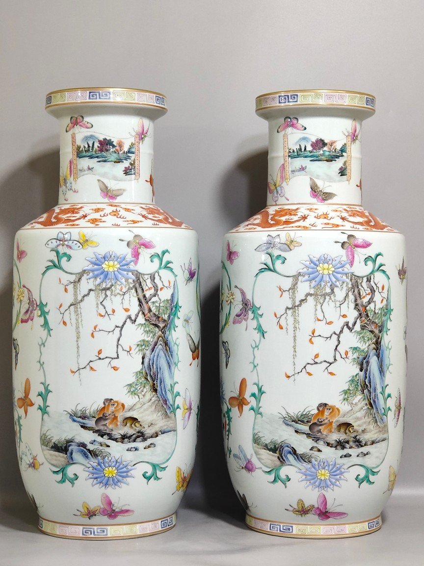 Qing Dynasty Qianlong A hammer vase granted