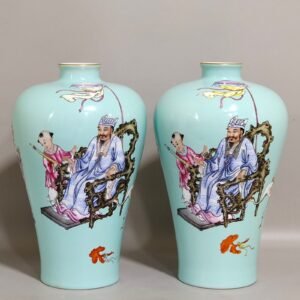 Qing Dynasty Qianlong turquoise green character story poem plum vase