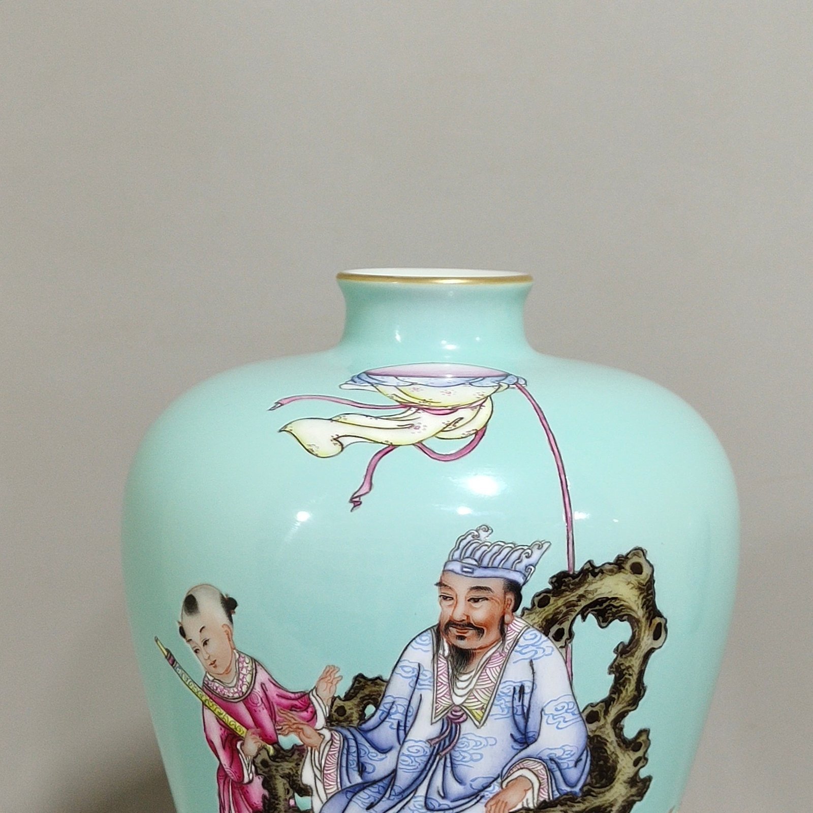 Qing Dynasty Qianlong turquoise green character story poem plum vase