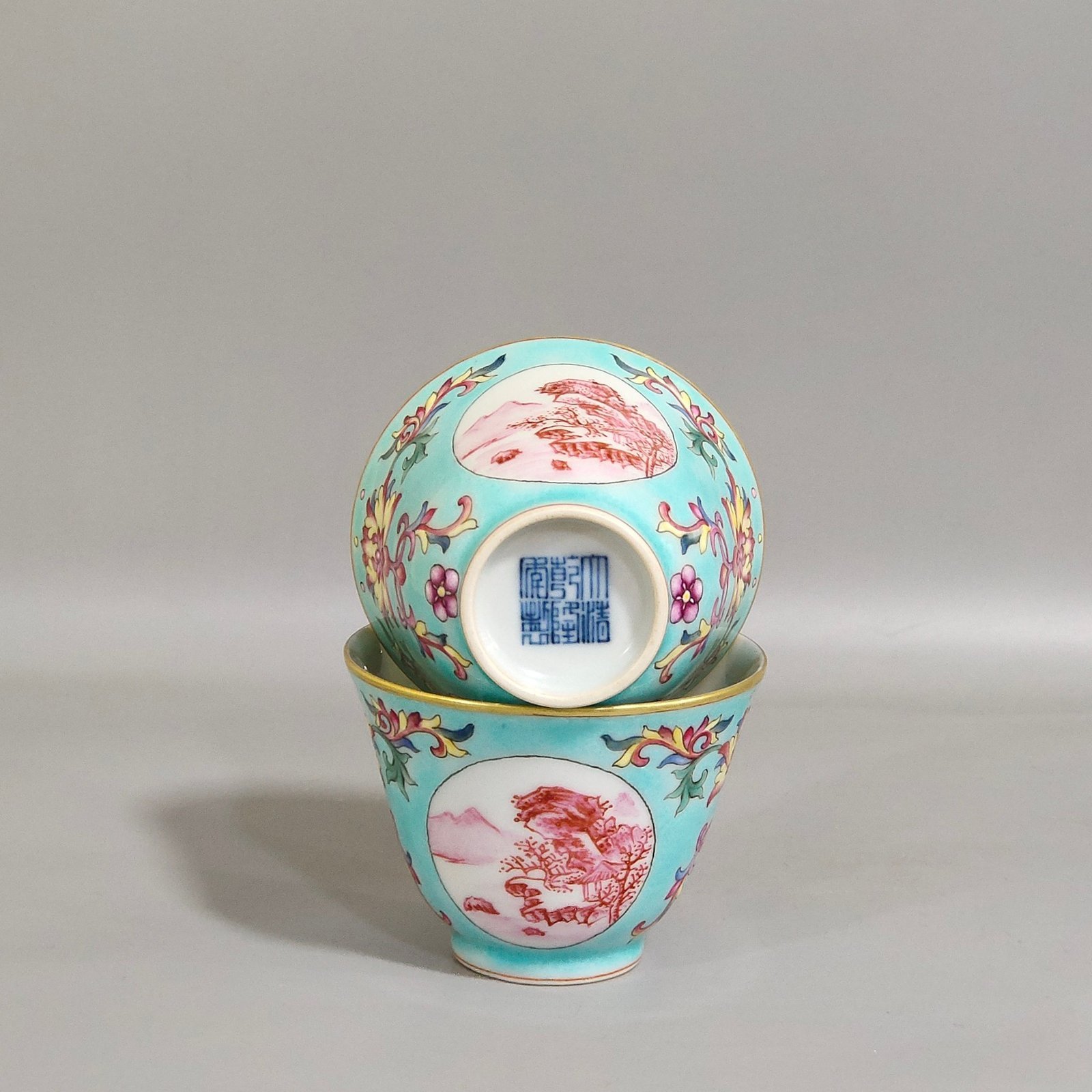 Qing Dynasty Qianlong turquoise green land auspicious wishful cup set cup