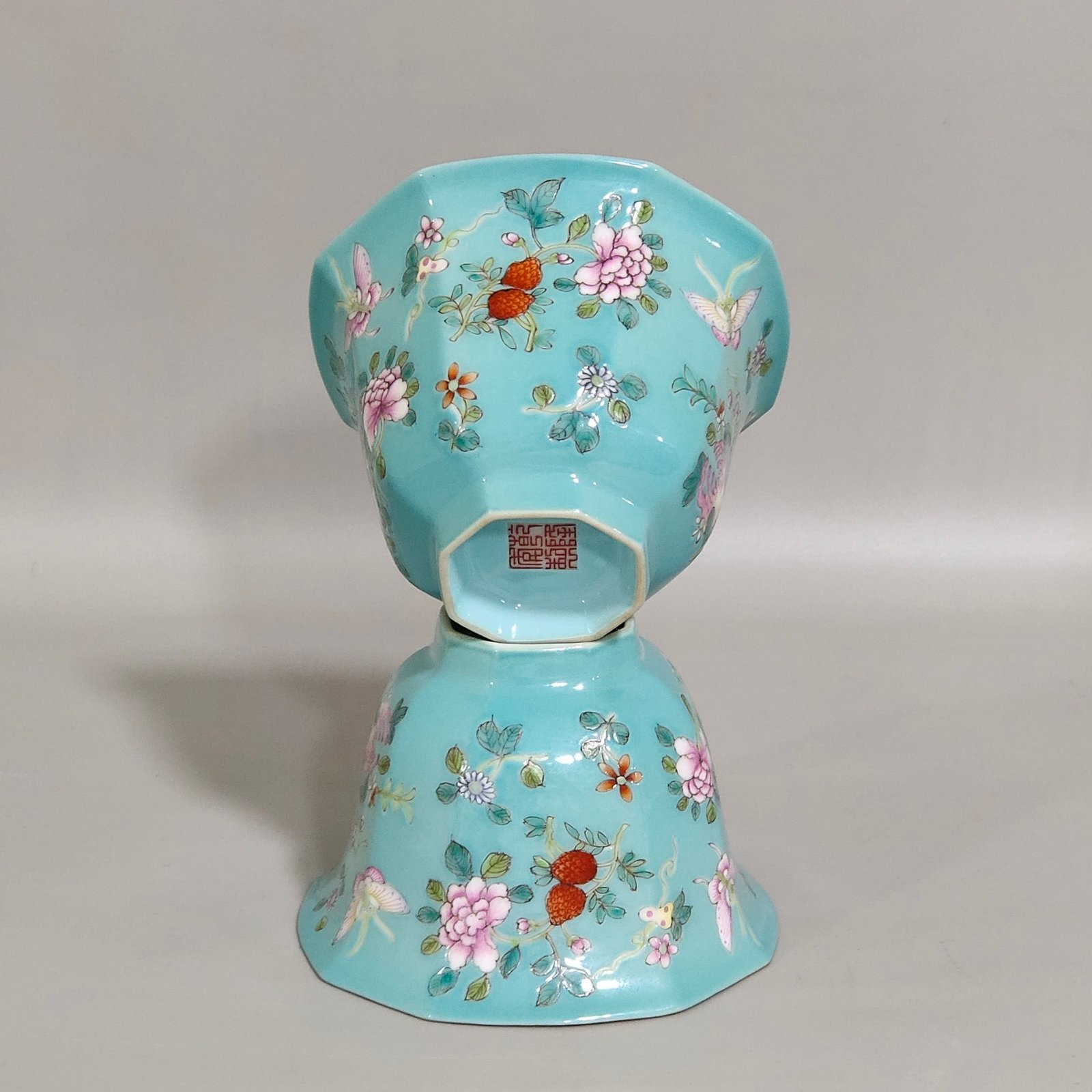 Qing Dynasty Qianlong turquoise green branched flowers and three more butterflies octagonal cup