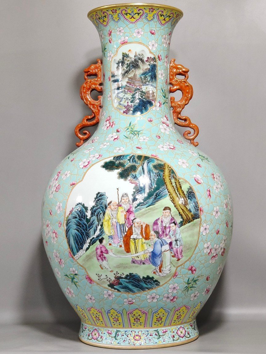 Qing Dynasty Qianlong turquoise green glaze window character story amphora