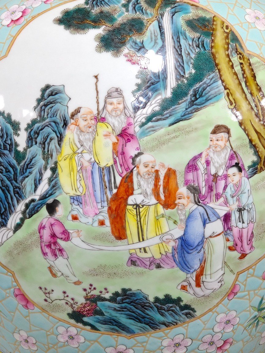 Qing Dynasty Qianlong turquoise green glaze window character story amphora
