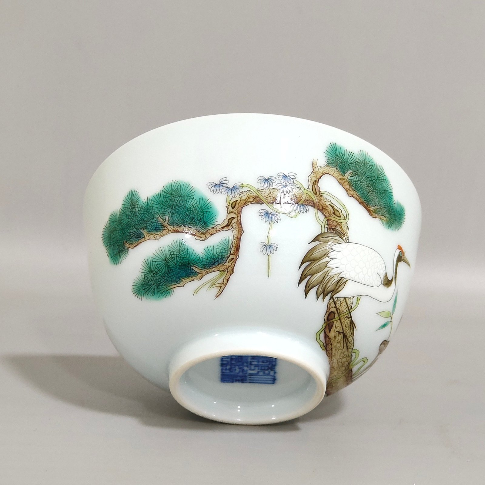 Qing Dynasty Qianlong Songhe Yannian Wufu Cup