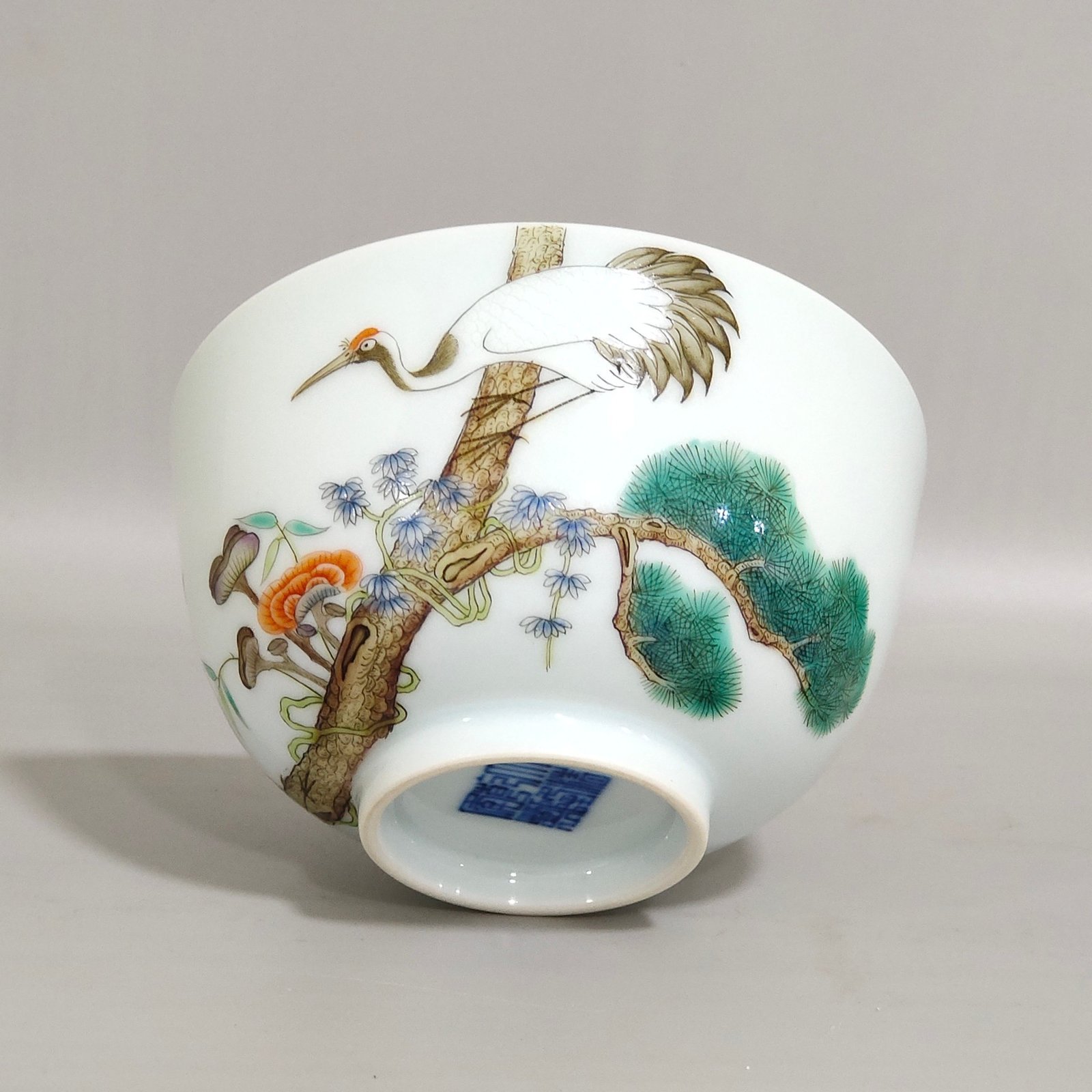 Qing Dynasty Qianlong Songhe Yannian Wufu Cup