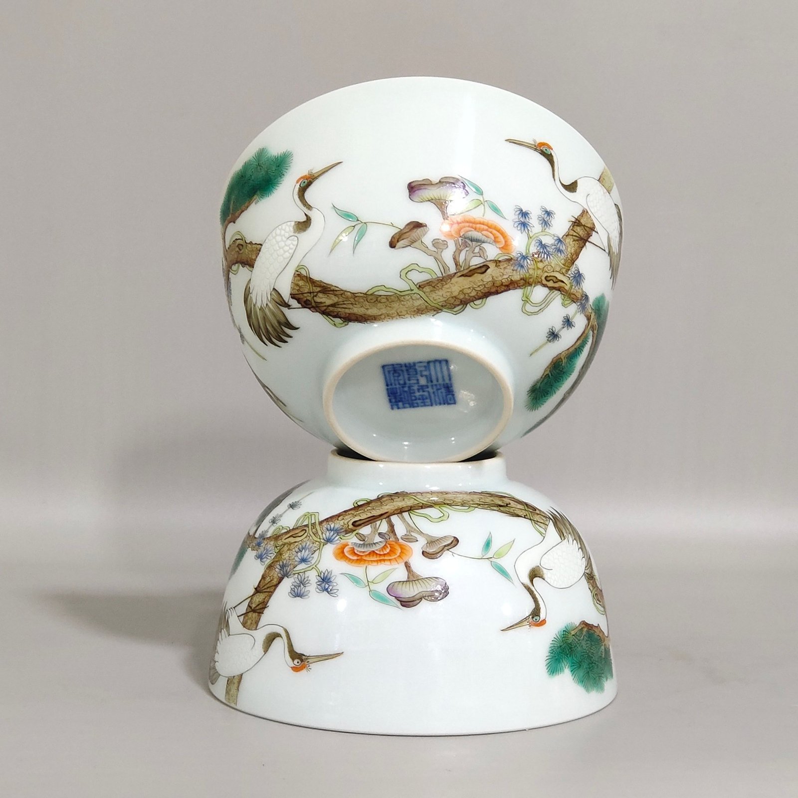 Qing Dynasty Qianlong Songhe Yannian Wufu Cup