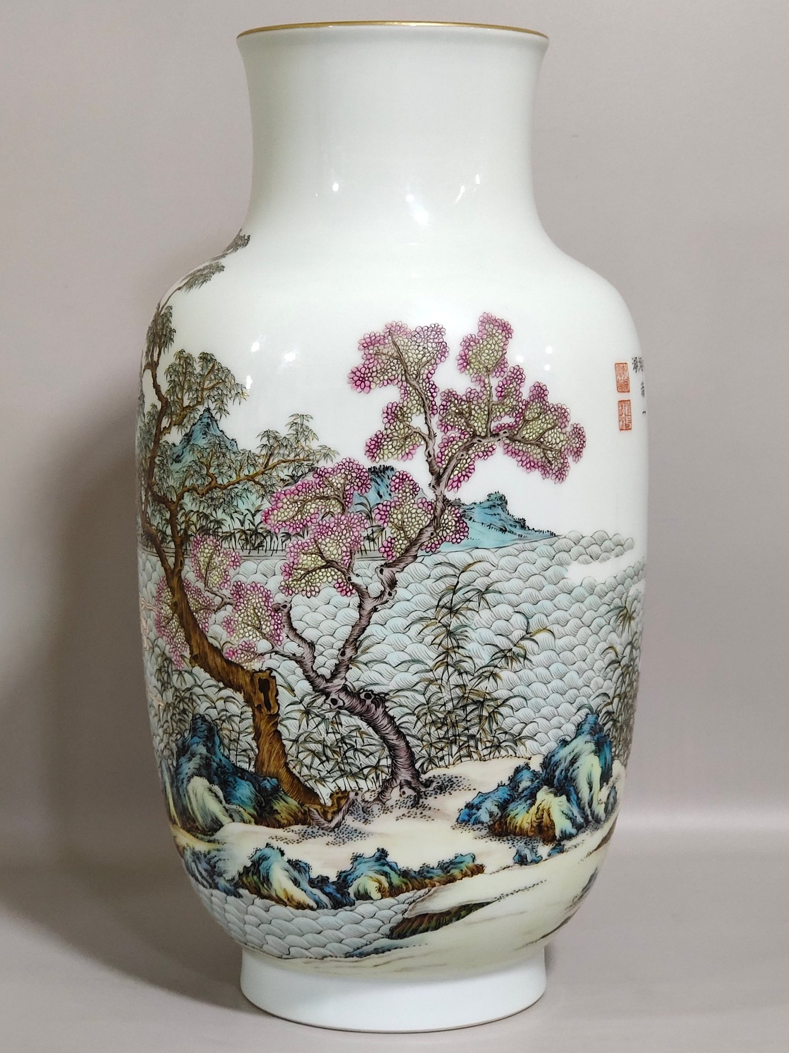 Qing Dynasty Qianlong boating tea-making and poetry vase