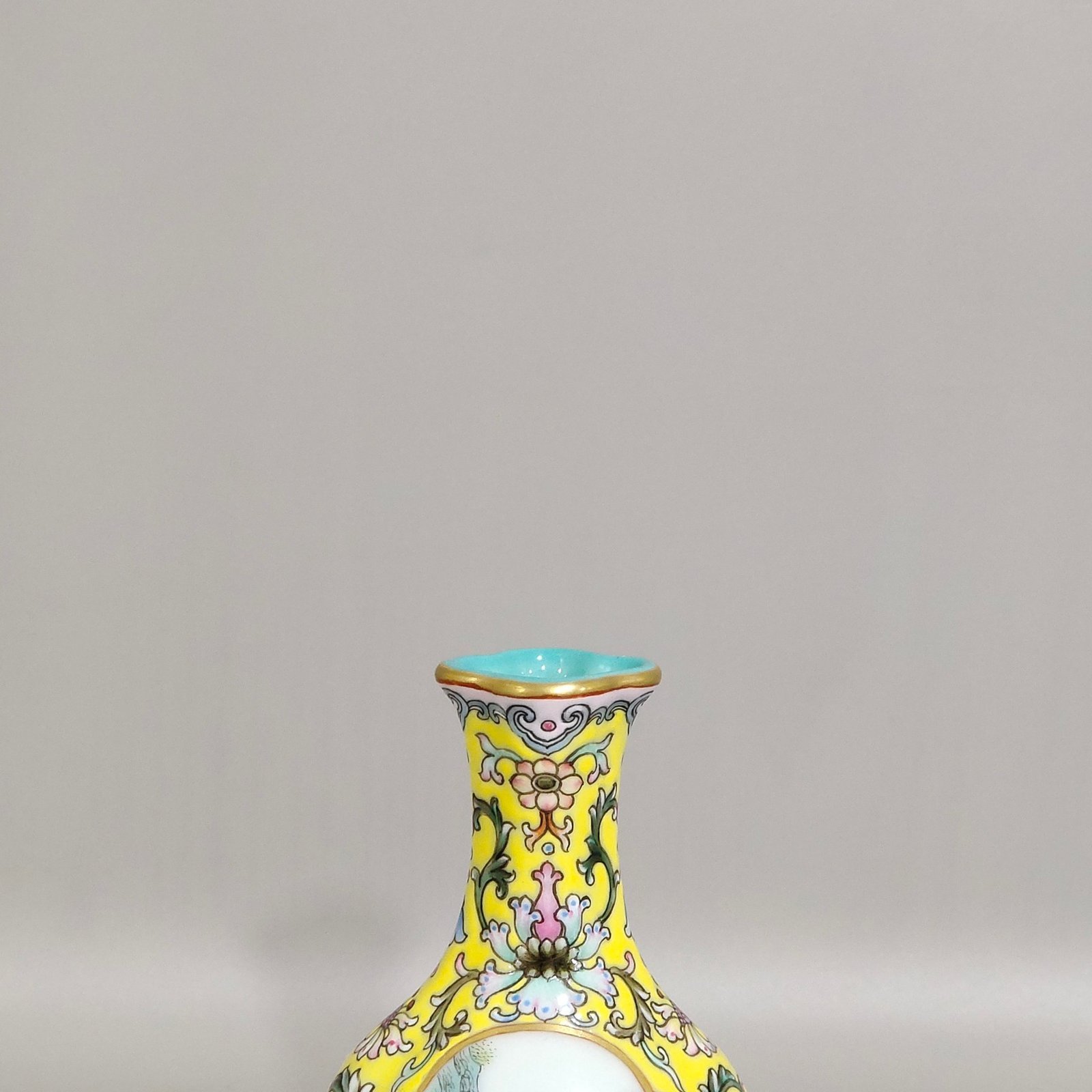 Qing Dynasty Qianlong Yangcai yellow ground windowed small begonia-shaped vase