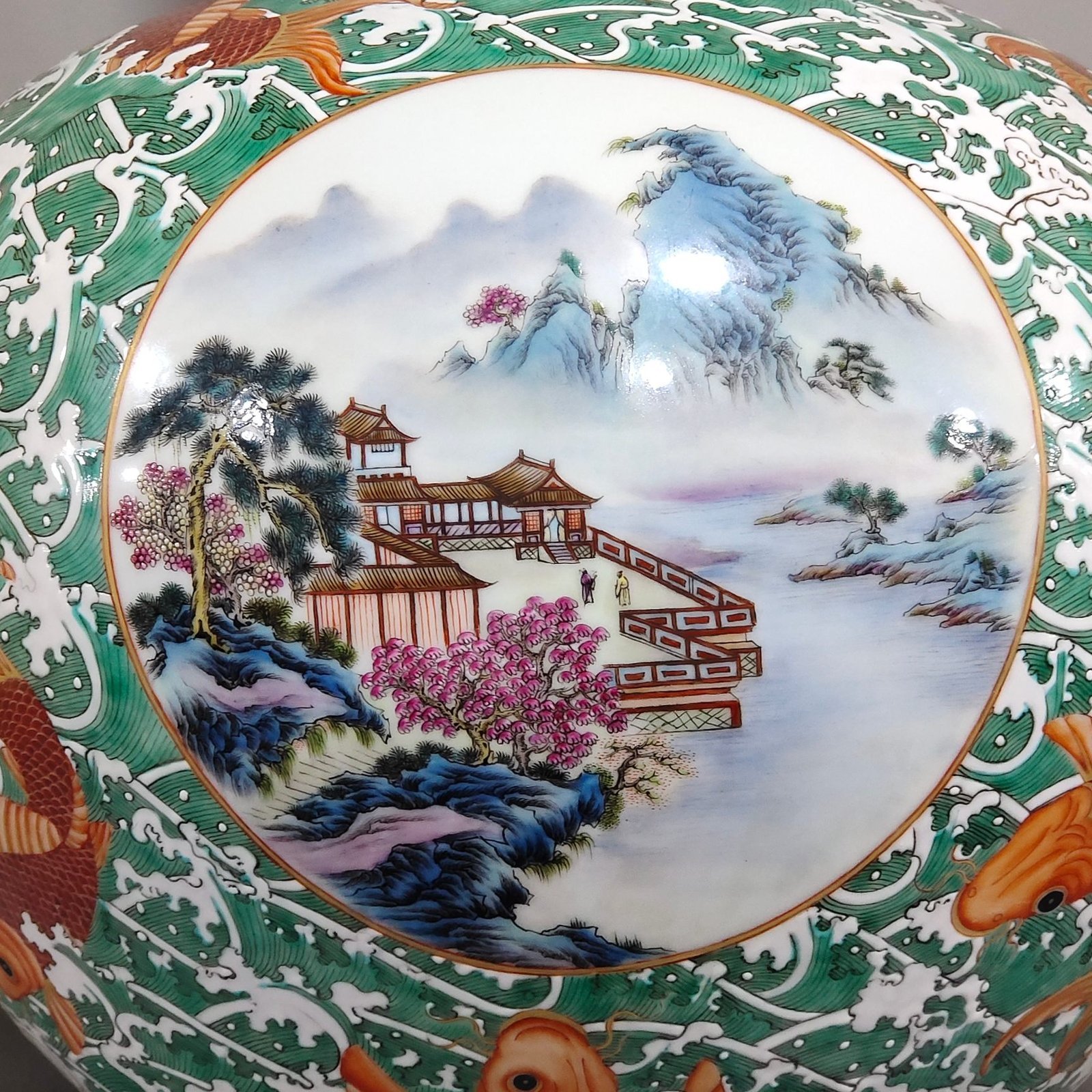 Qing Dynasty Qianlong Seawater Carp Open Window Landscape Characters Story Celestial Ball Vase