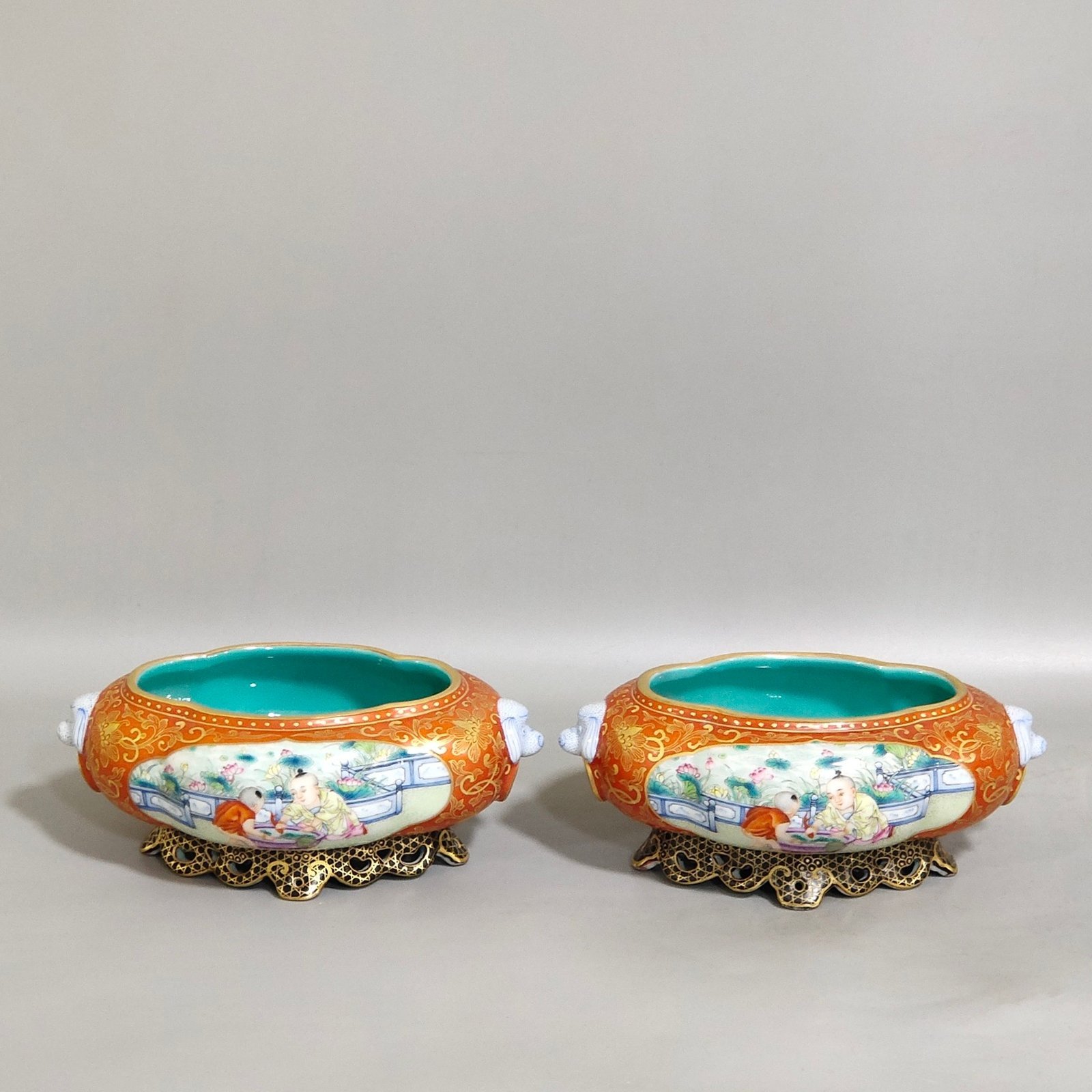 Qing Dynasty Qianlong a pair of two-ear water bowls