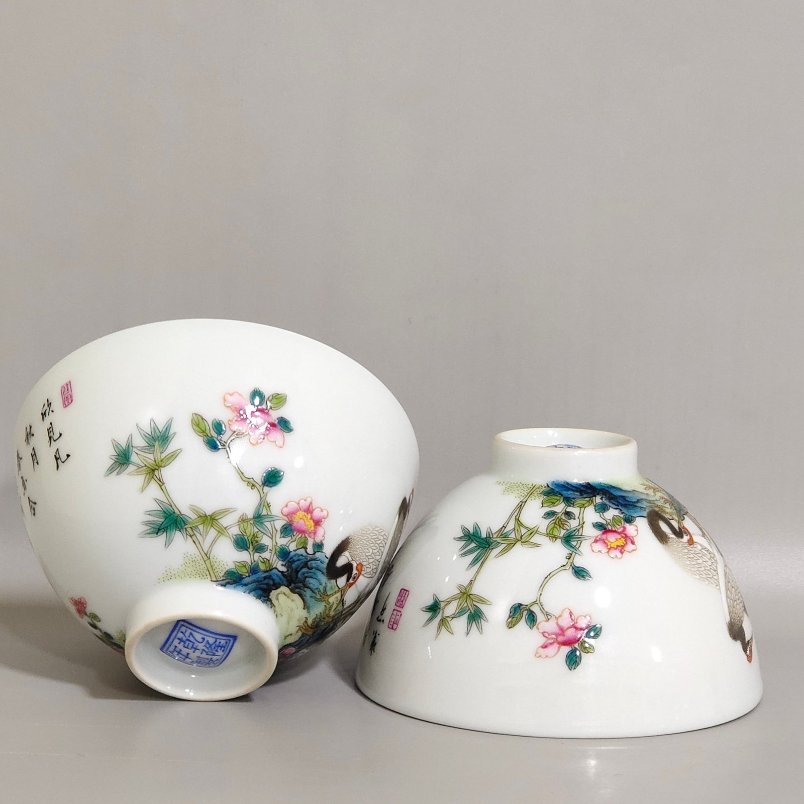 Qing Dynasty Qianlong enamel red-crowned crane rose green bamboo and poem chicken heart cup