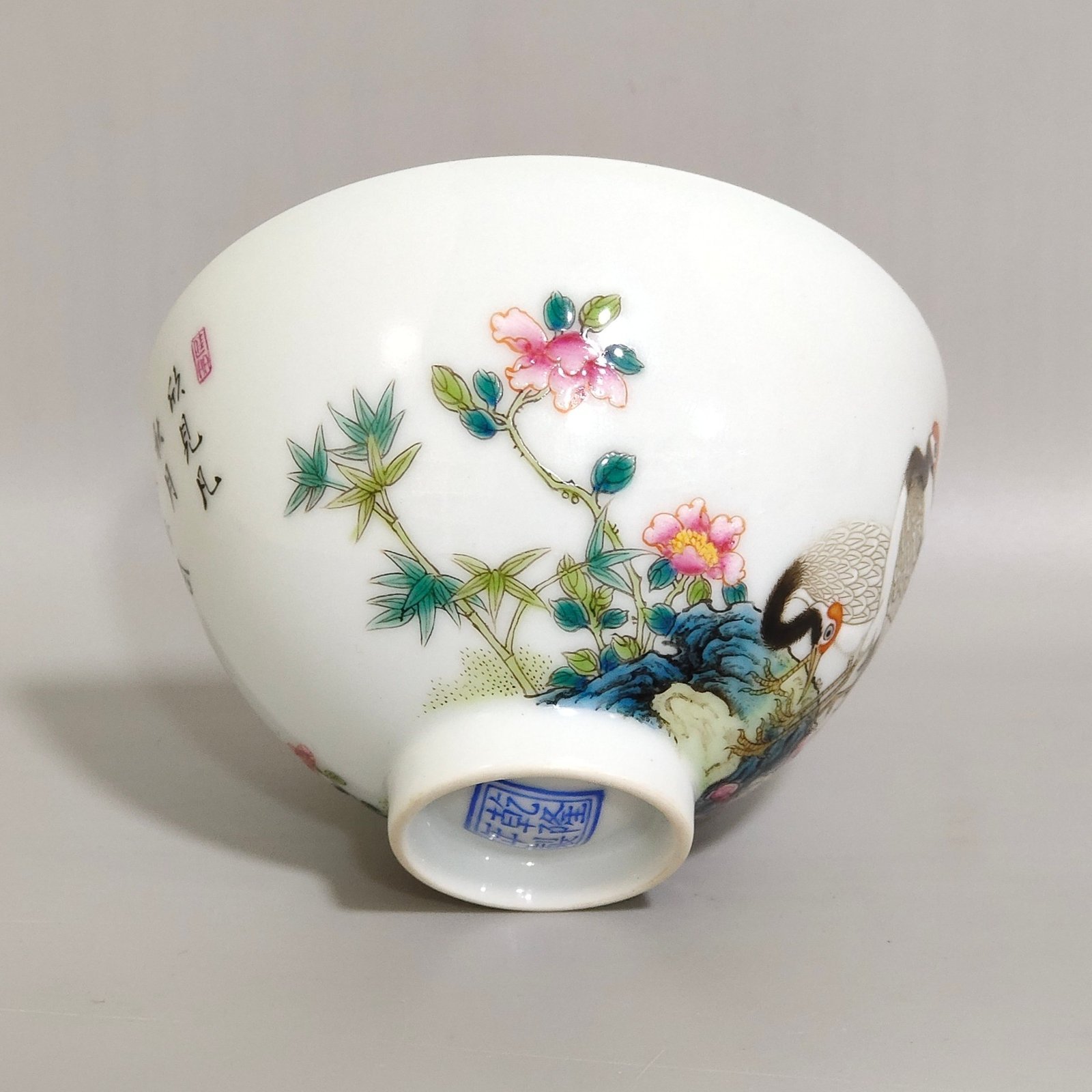 Qing Dynasty Qianlong enamel red-crowned crane rose green bamboo and poem chicken heart cup