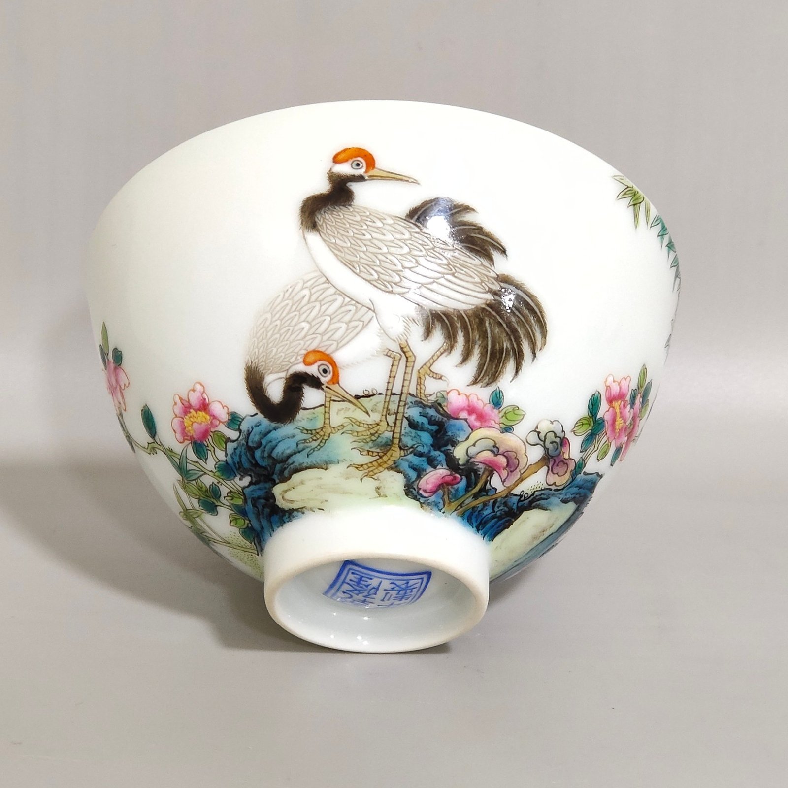 Qing Dynasty Qianlong enamel red-crowned crane rose green bamboo and poem chicken heart cup