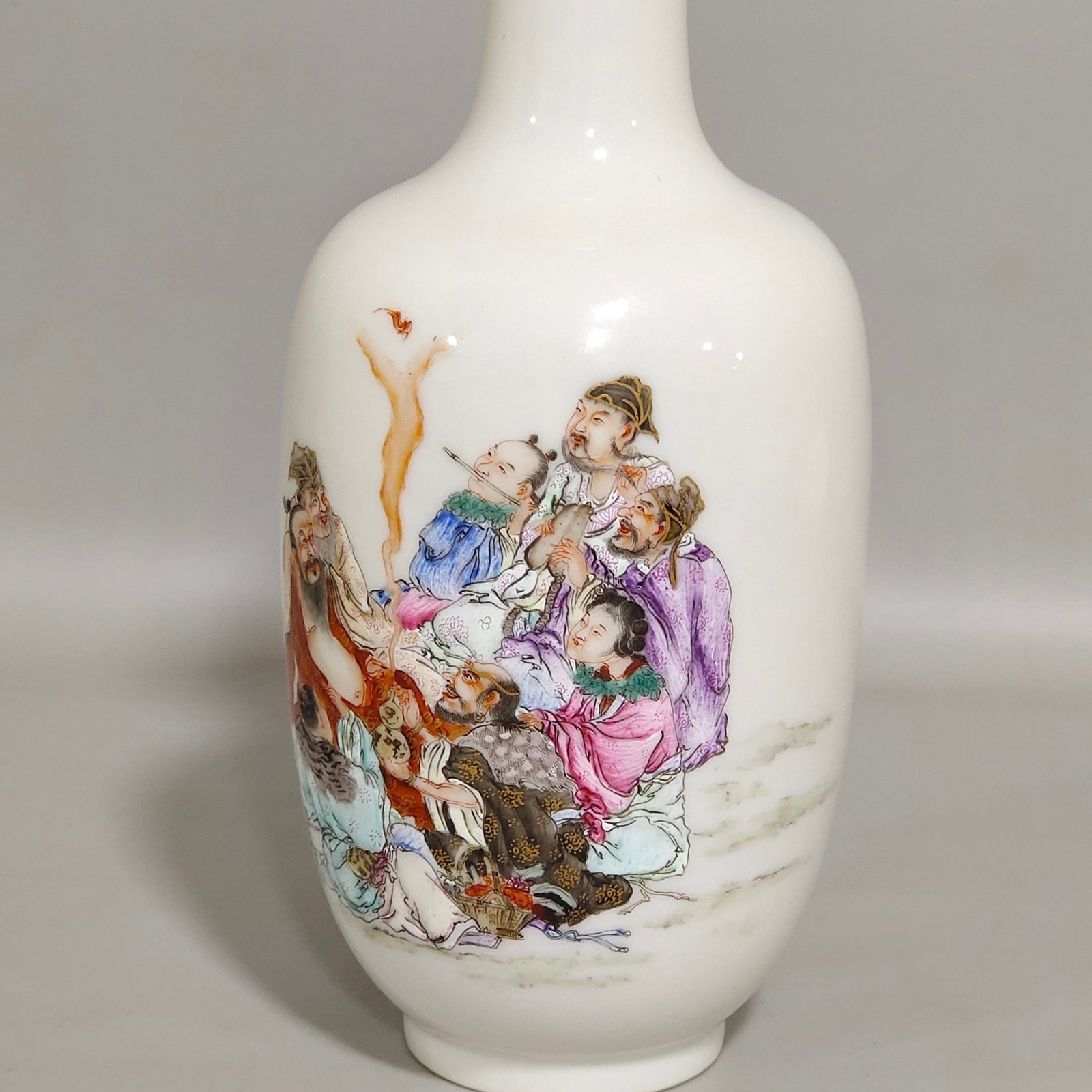 Qing Dynasty Qianlong enamel vase with poems written by the Eight Immortals crossing the sea