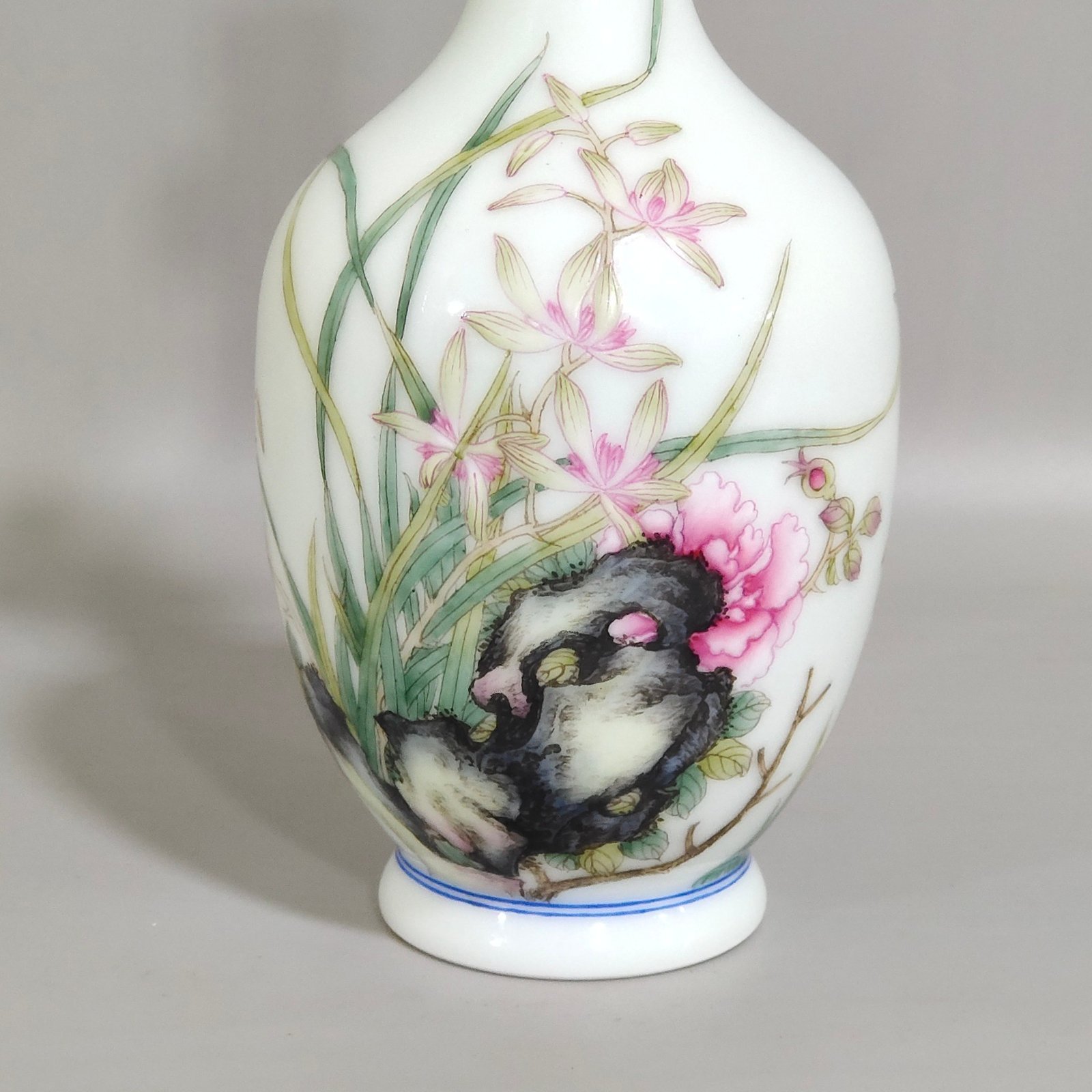 Qing Dynasty Qianlong enamel orchid amphorae