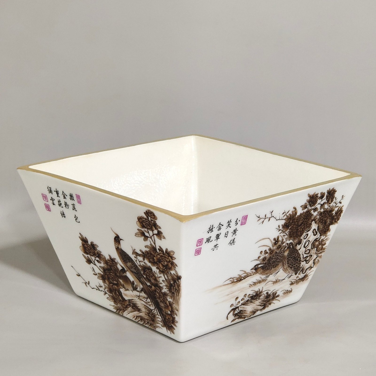 Qing Dynasty Qianlong enamel ink color poem with four seasons flowers and four square brush wash