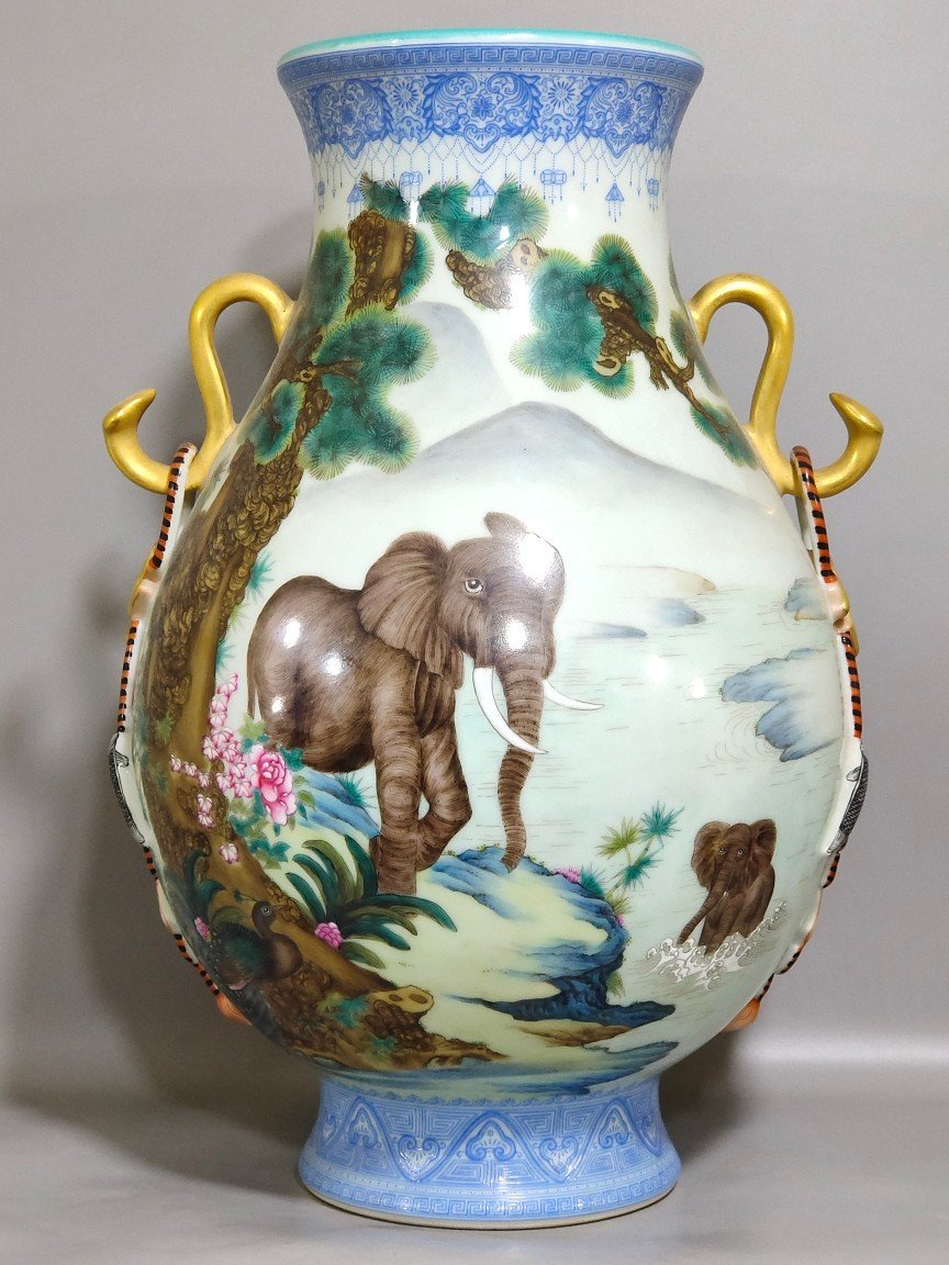 Qing Dynasty Qianlong enamel Taiping statue with elephants and two ears
