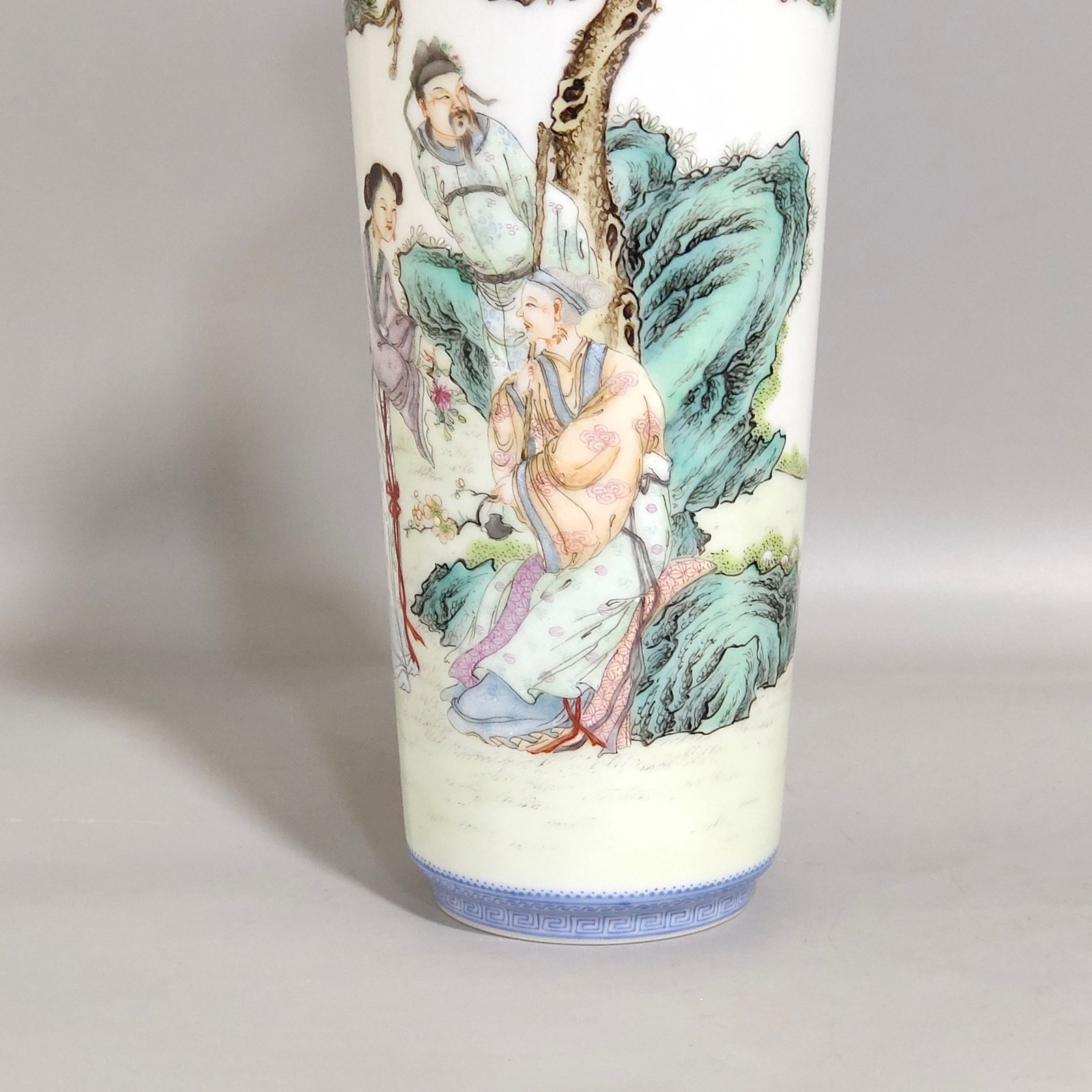 Qing Dynasty Qianlong enamel green-edged thin vase with characters