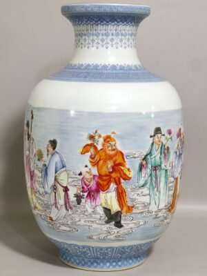 Qing Dynasty Qianlong enamel twelve-flower vase