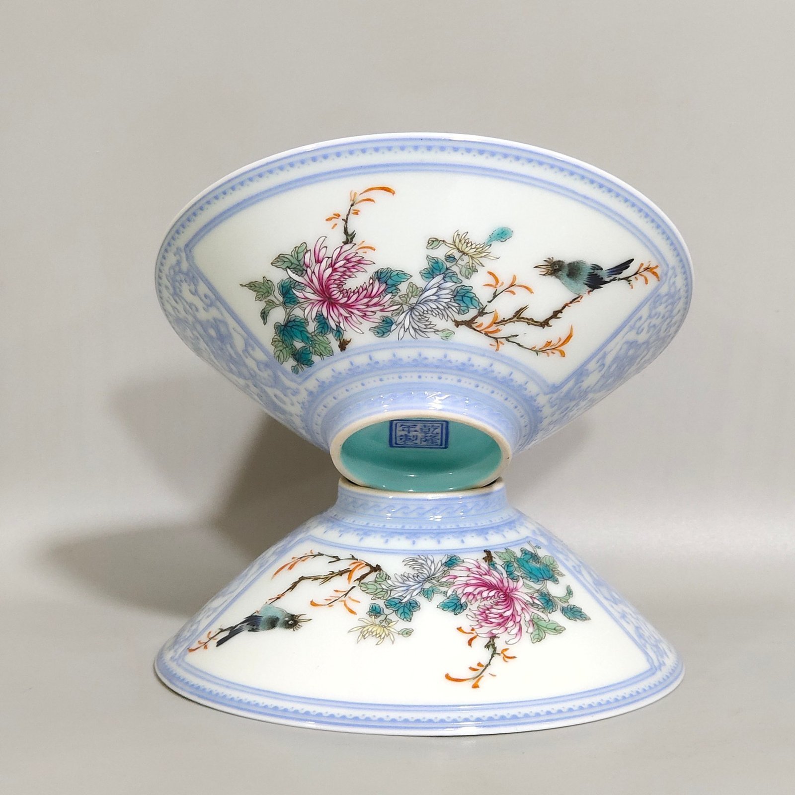 Qing Dynasty Qianlong enamel green edging window flower and bird bamboo hat cup