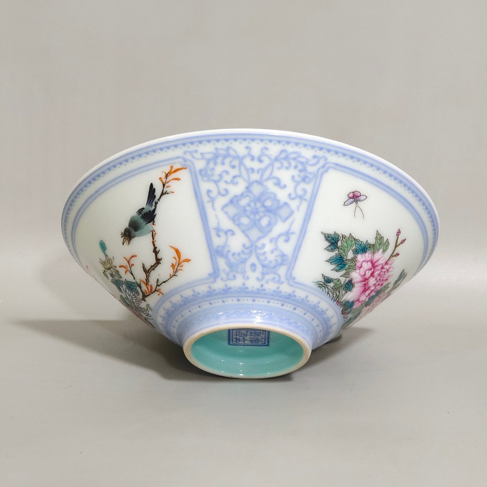 Qing Dynasty Qianlong enamel green edging window flower and bird bamboo hat cup