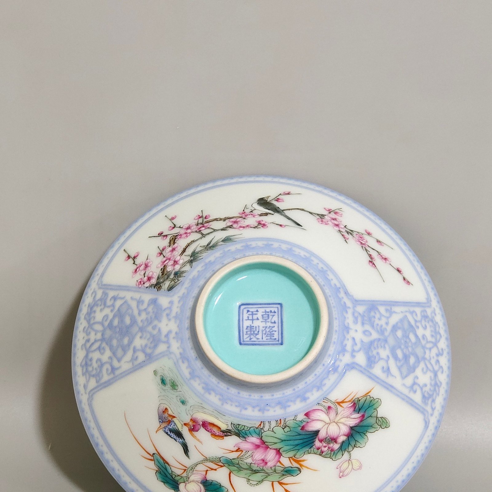 Qing Dynasty Qianlong enamel colorful emerald edge window lotus mandarin duck bamboo hat cup