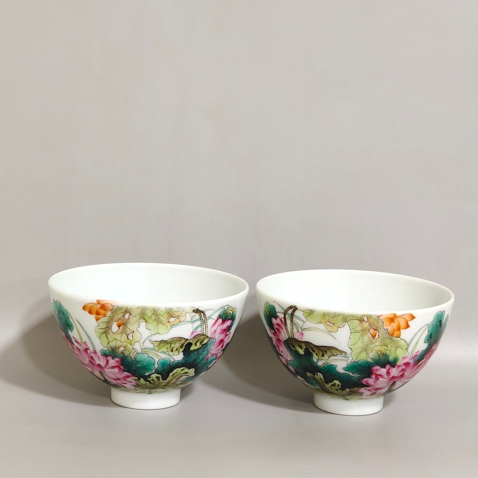Qing Dynasty Qianlong enamel lotus poem chicken heart cup