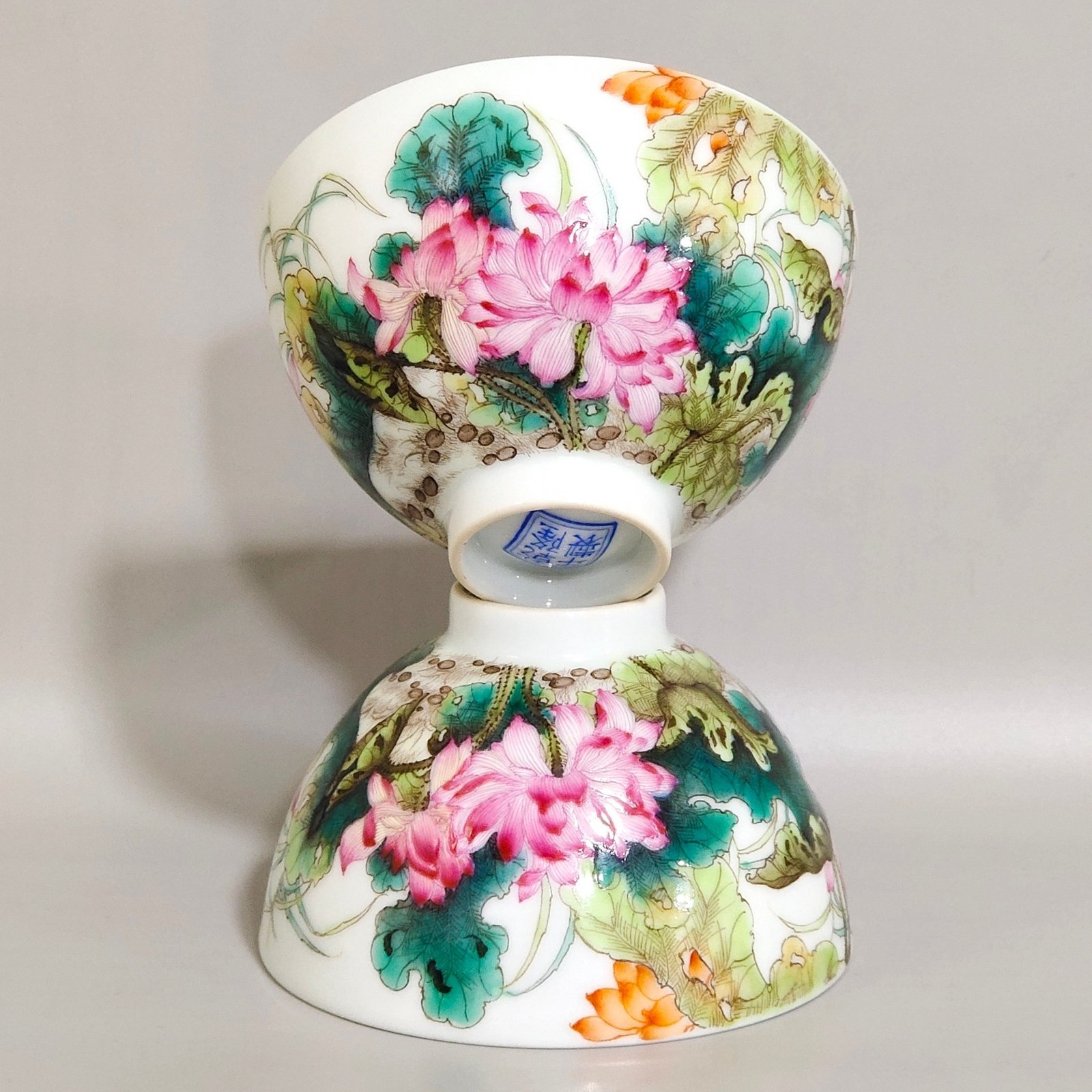 Qing Dynasty Qianlong enamel lotus poem chicken heart cup