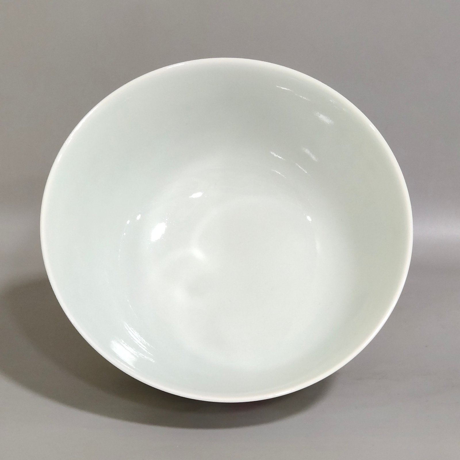 Qing Dynasty Qianlong enamel bowl inscribed with poems about flowers