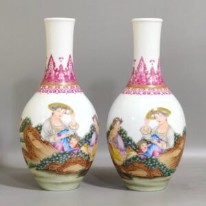 Qing Dynasty Qianlong enamel Western figure olive vase