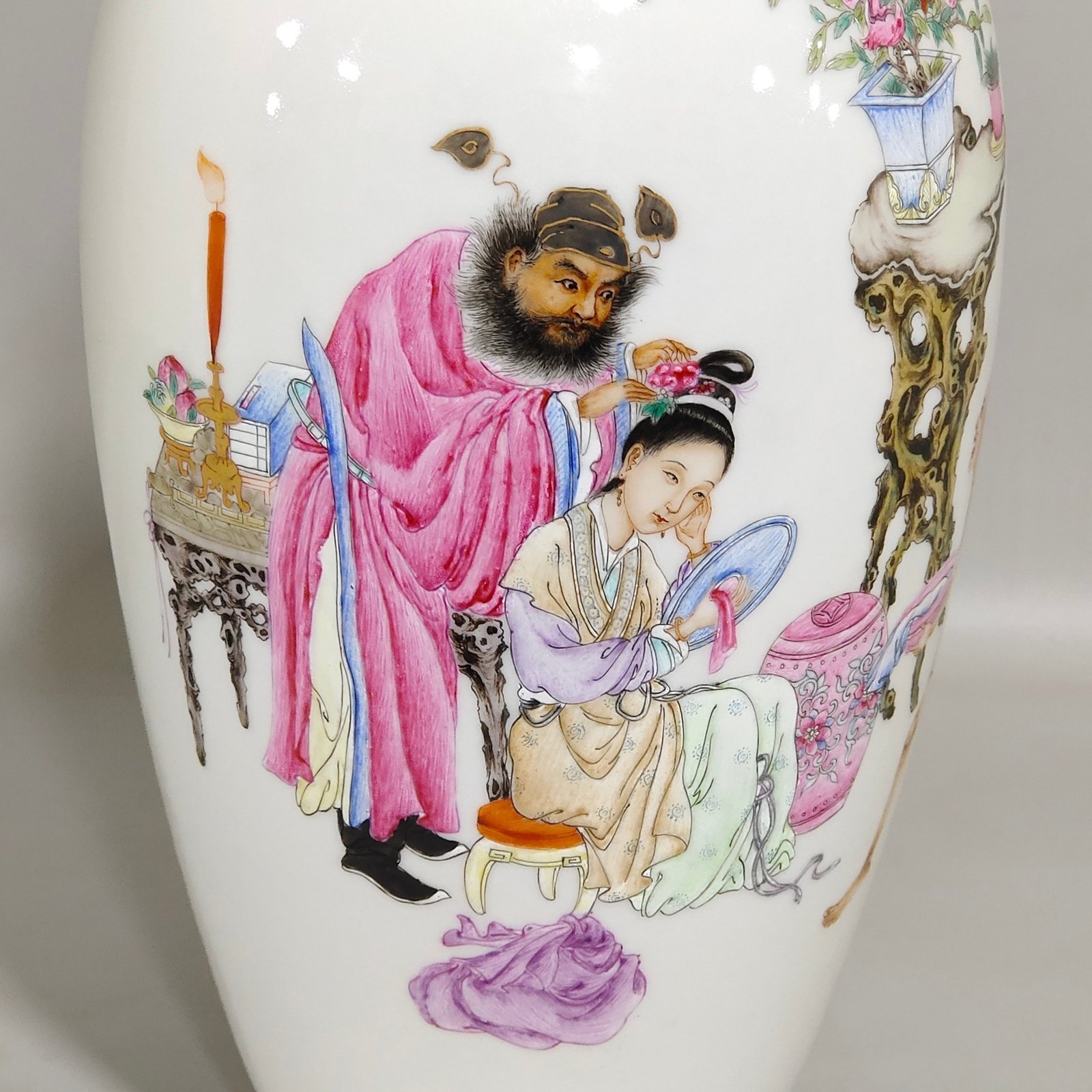 Qing Dynasty Qianlong enamel plum vase with a poem