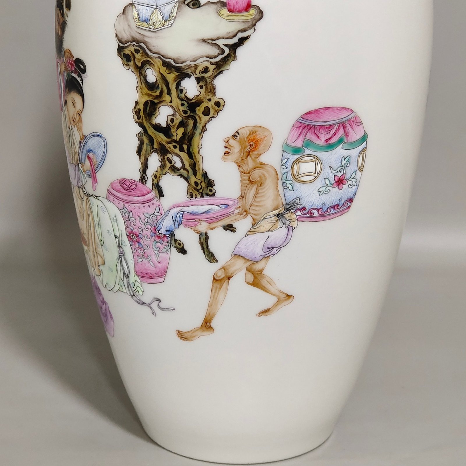 Qing Dynasty Qianlong enamel plum vase with a poem