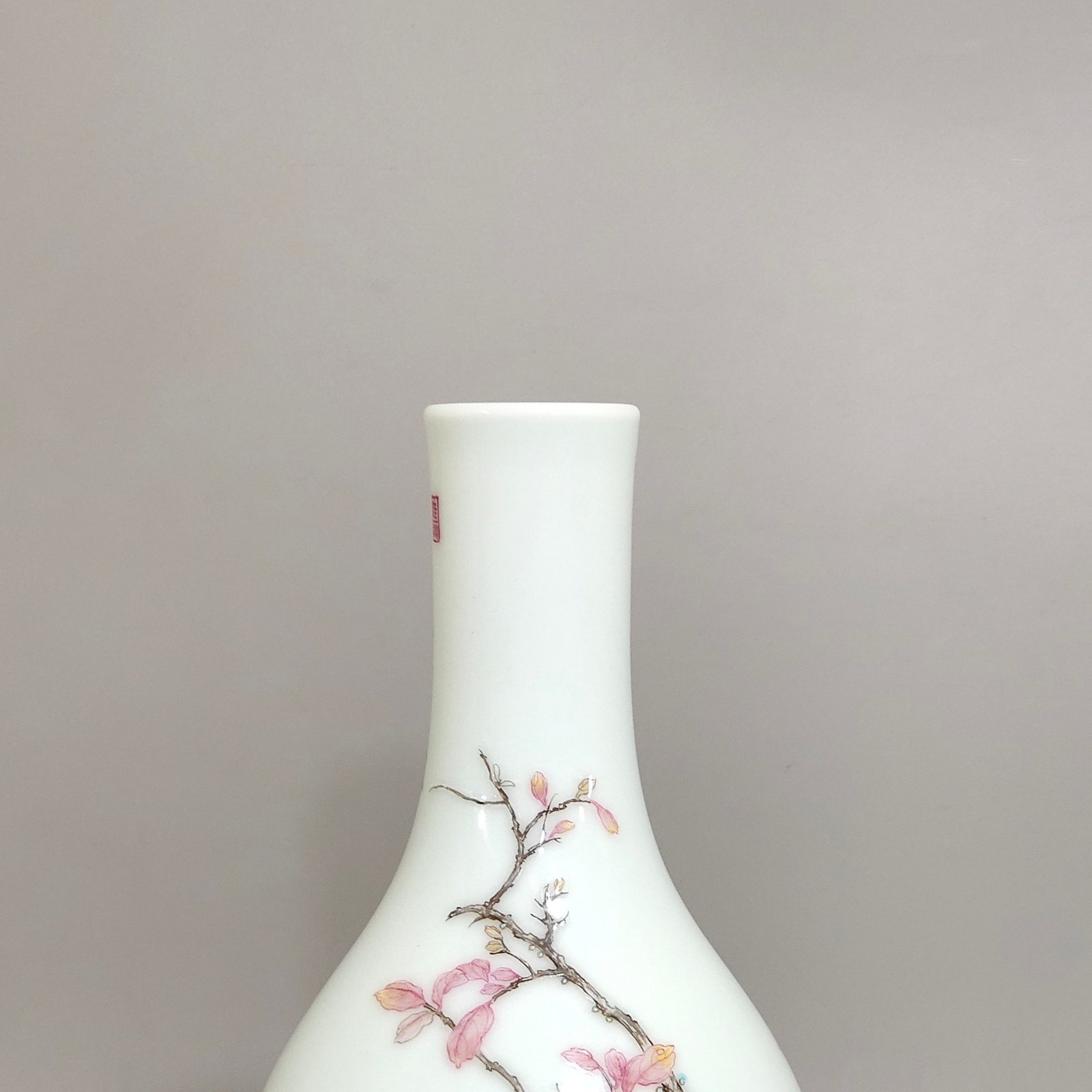 Qing Dynasty Qianlong enamel olive vase with poems
