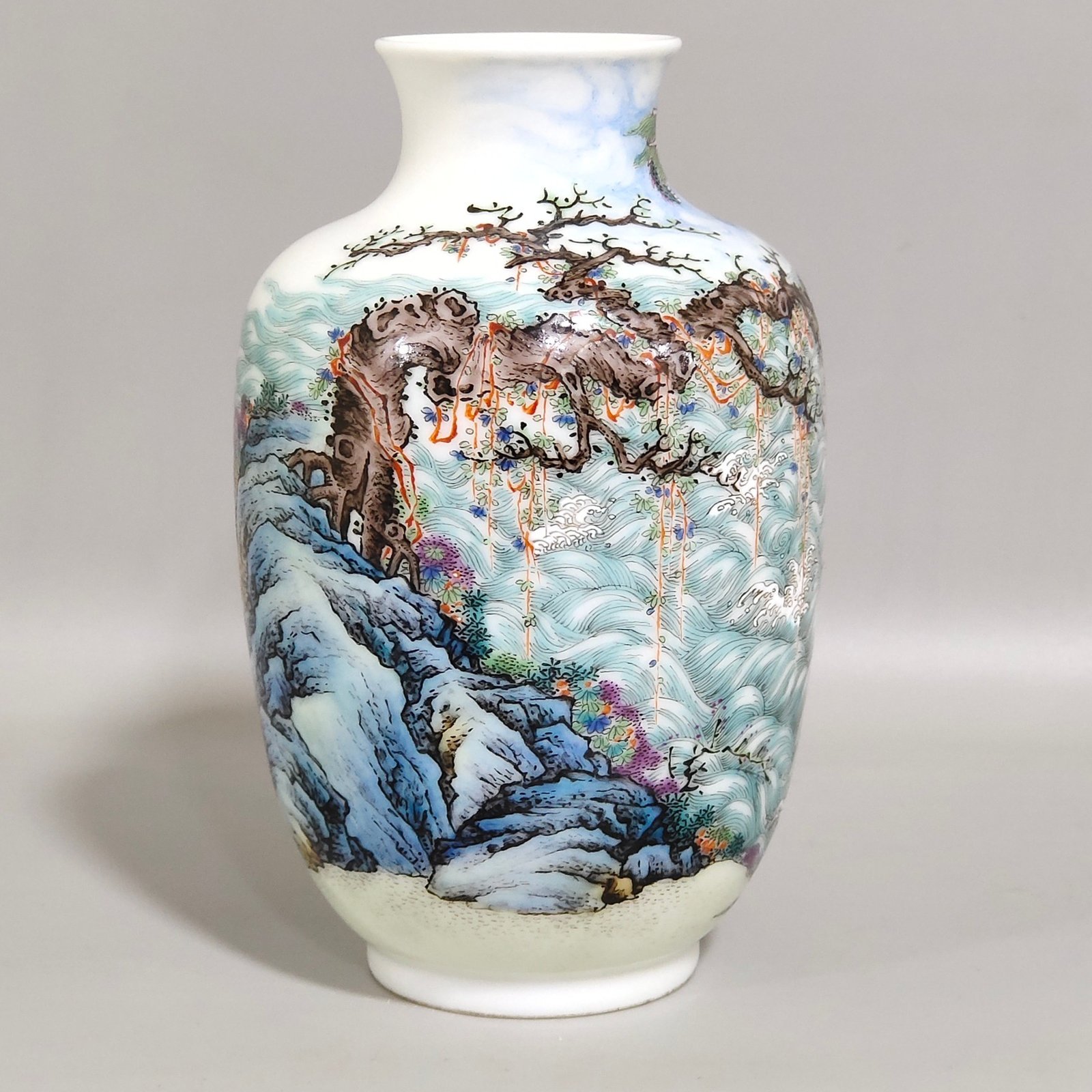 Qing Dynasty Qianlong enamel Arhat vase