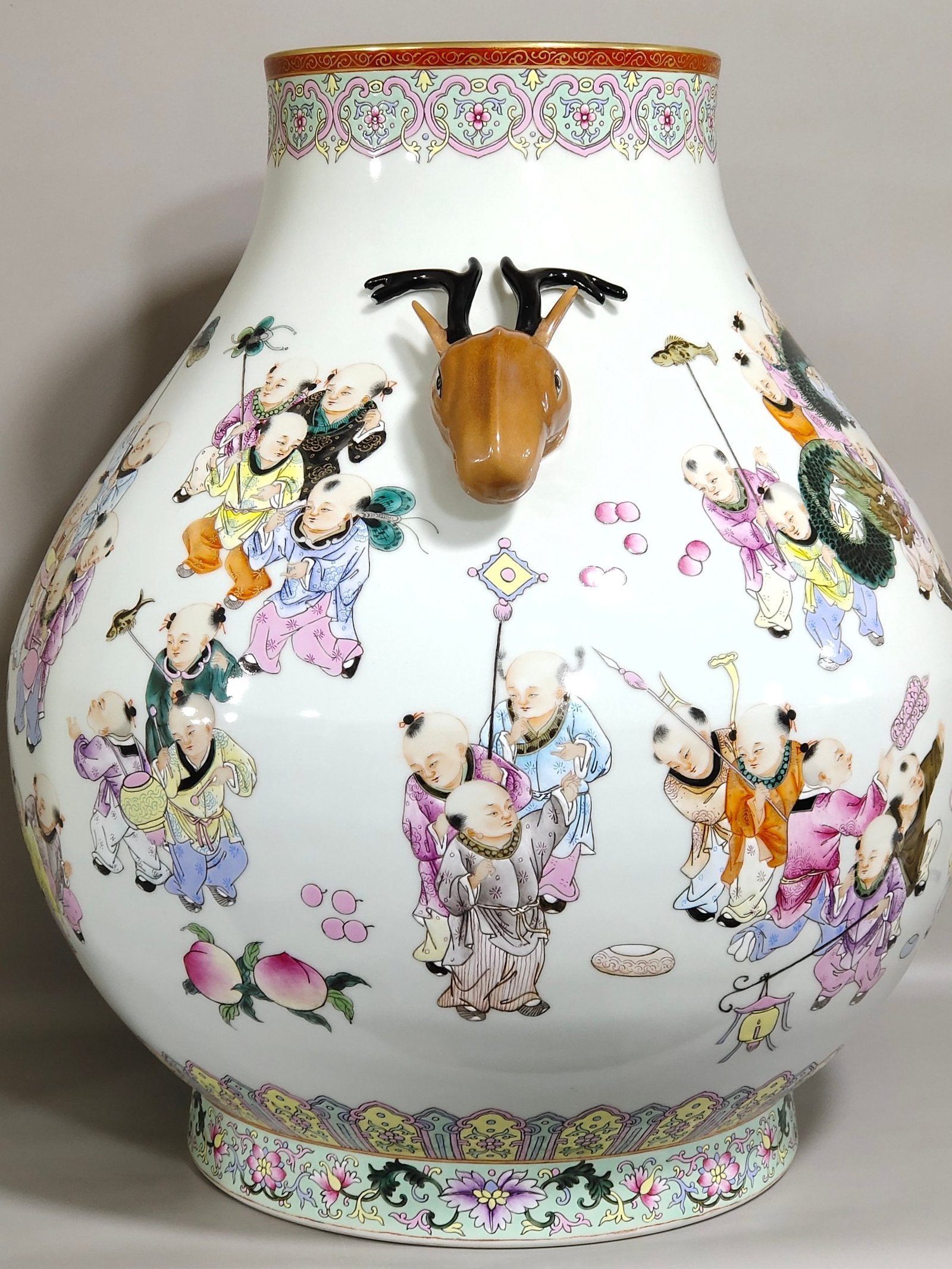 Qing Dynasty Qianlong Hundred Sons Deer Head Statue