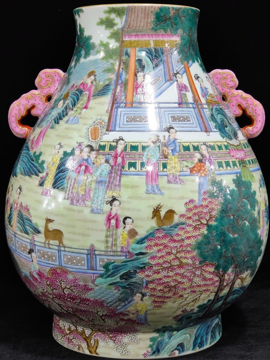 Qing Dynasty Qianlong Beautiful Pictures Two Eared Buddha Barrel Zun