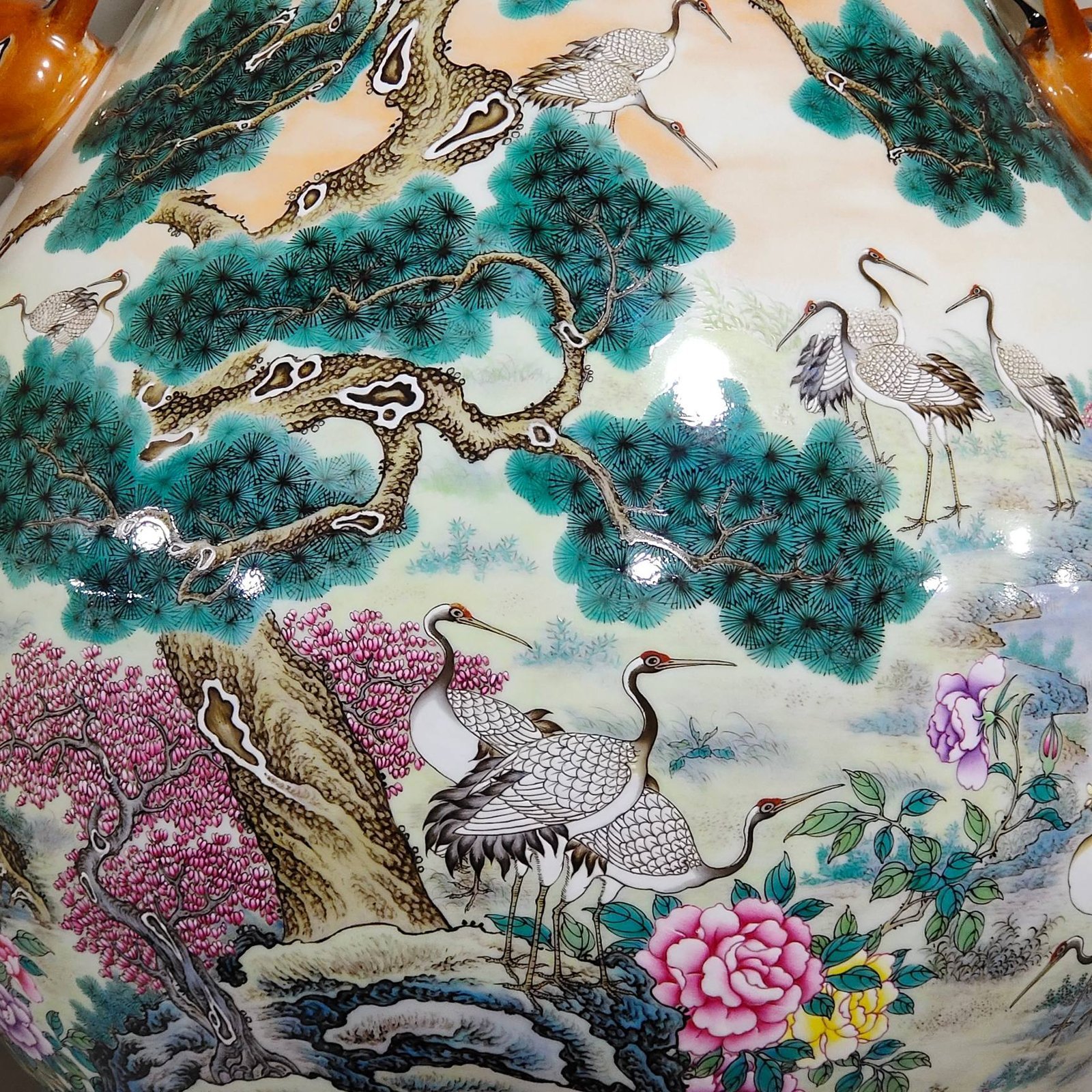 Qing Dynasty Qianlong A deer headed statue of a hundred cranes