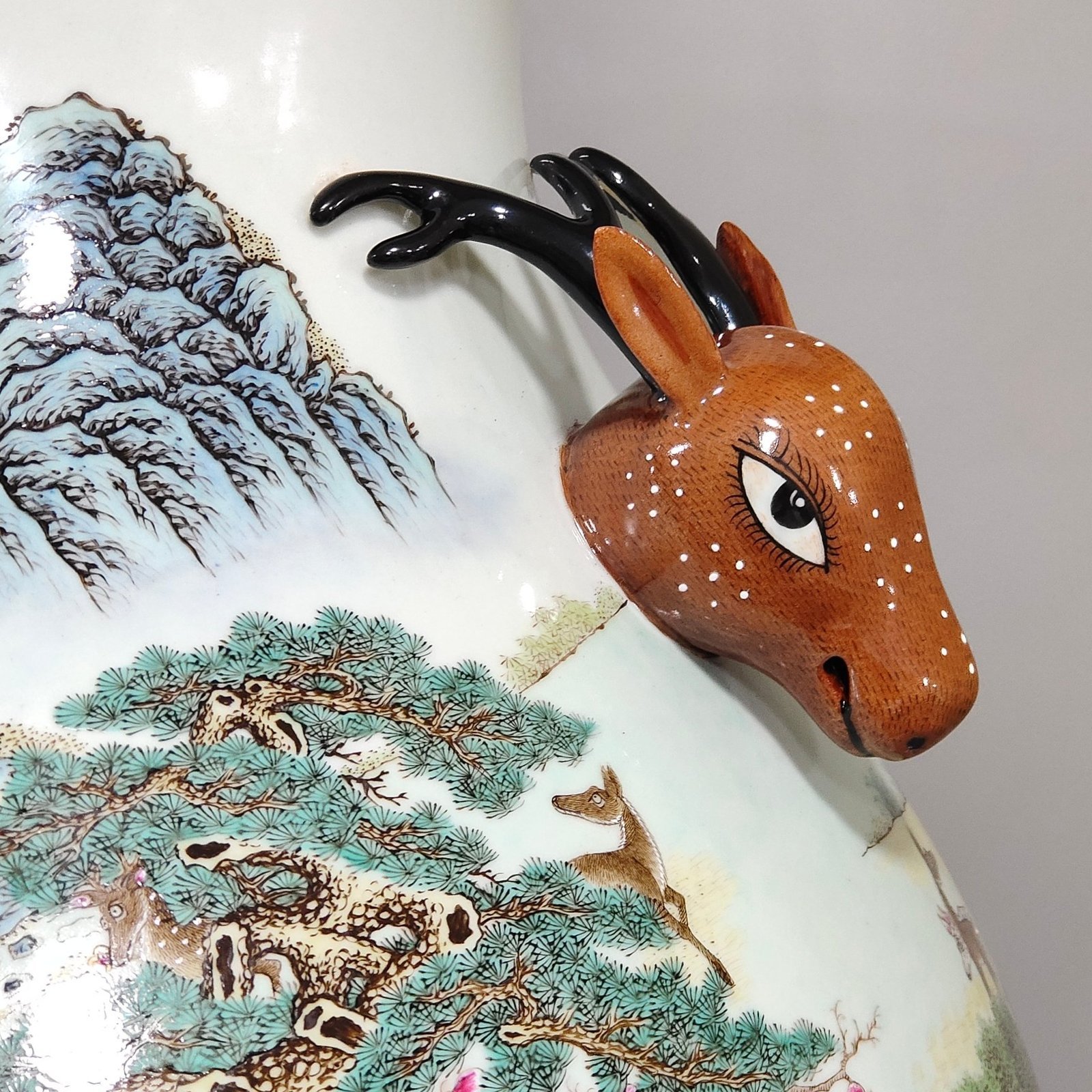 Qing Dynasty Qianlong A hundred deer headed statue