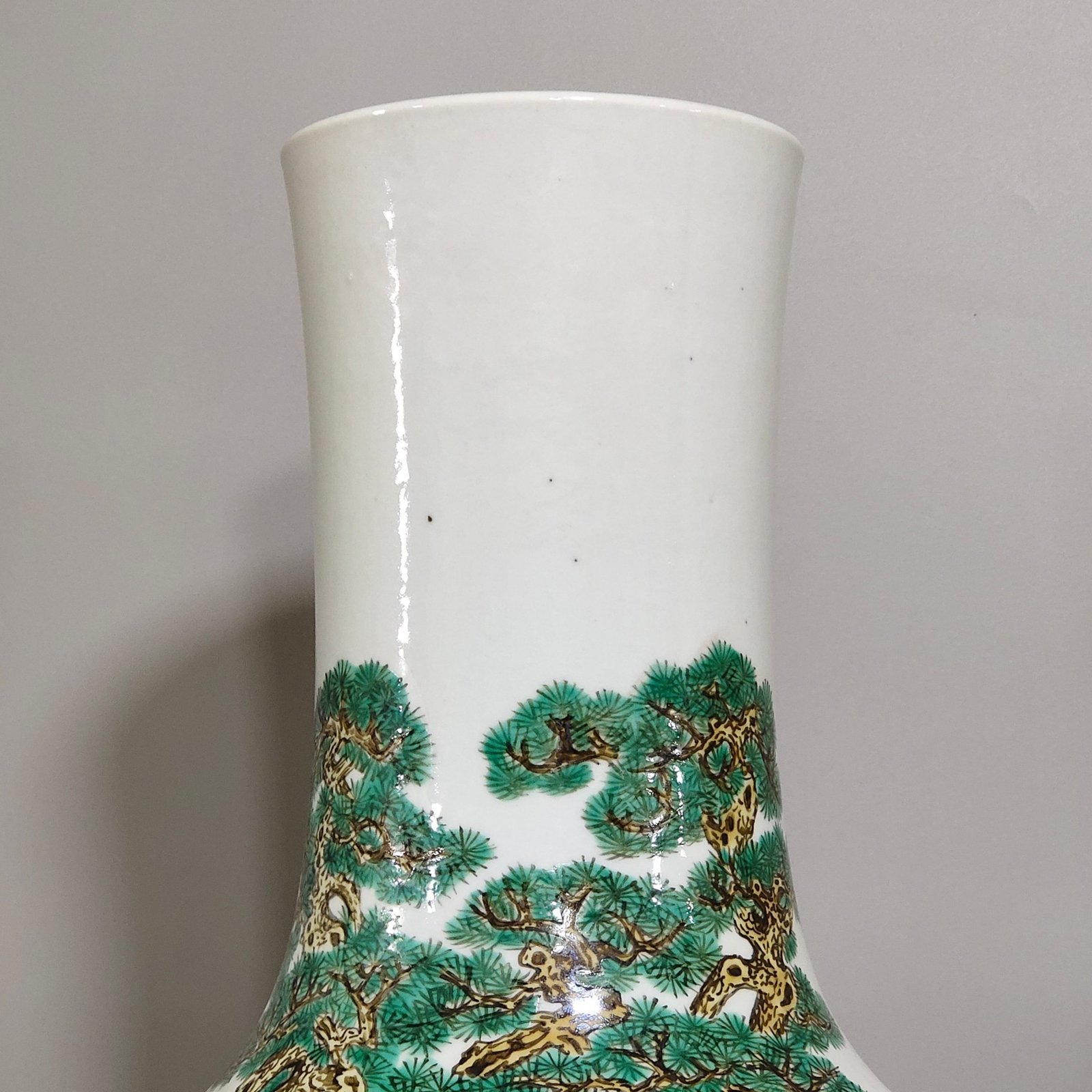 Qing Dynasty Qianlong Bailu celestial sphere vase