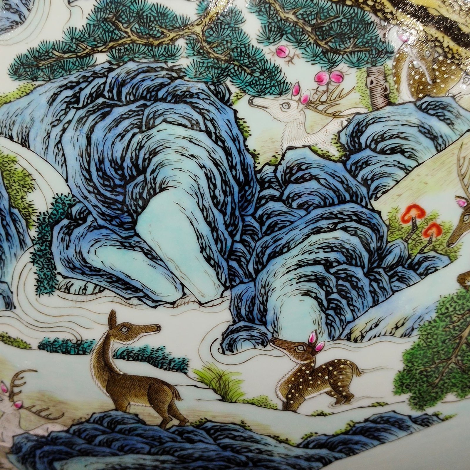 Qing Dynasty Qianlong Emperor’s Hundred Deer Zun