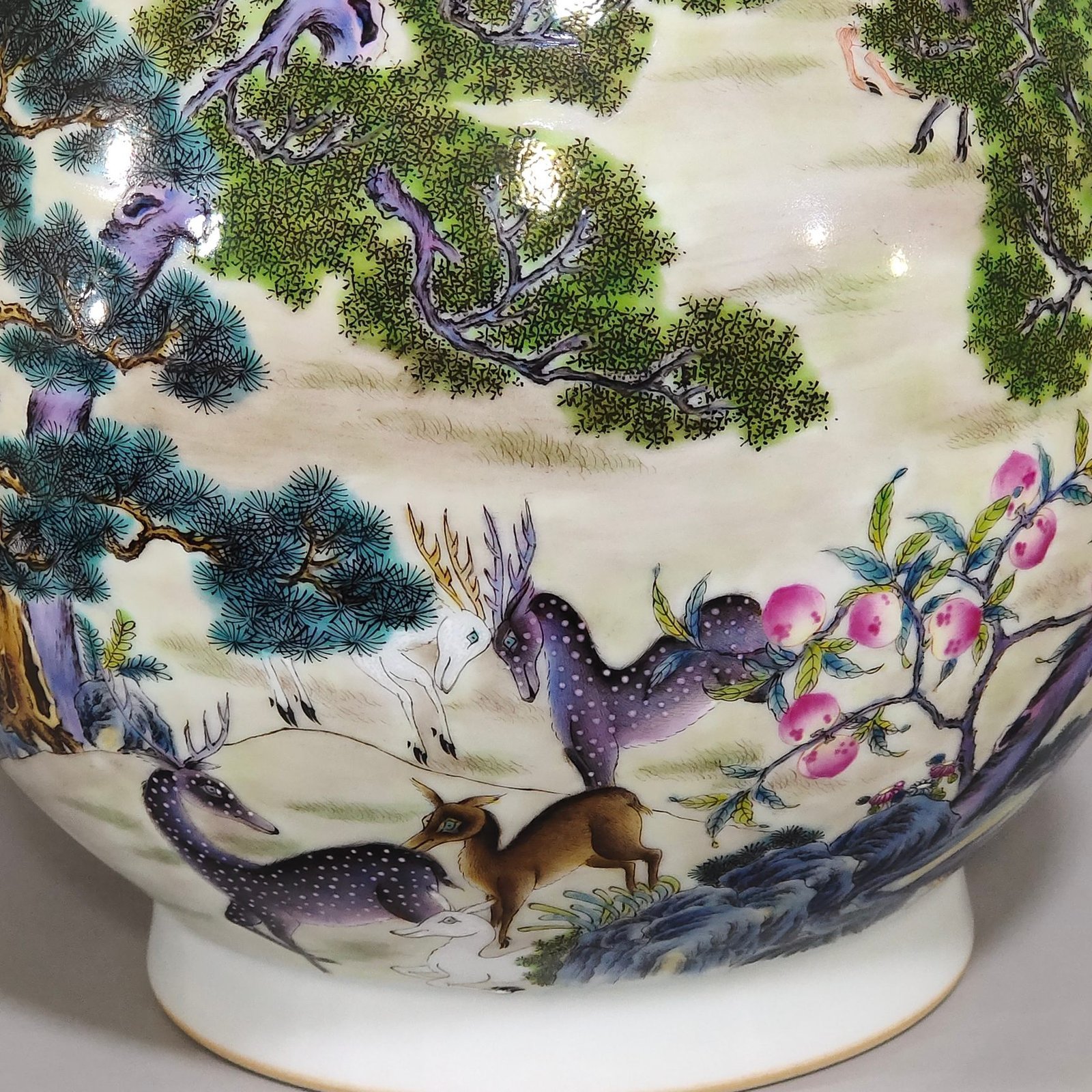 Qing Dynasty Qianlong Hundred Deer Deer Head Statue Vase