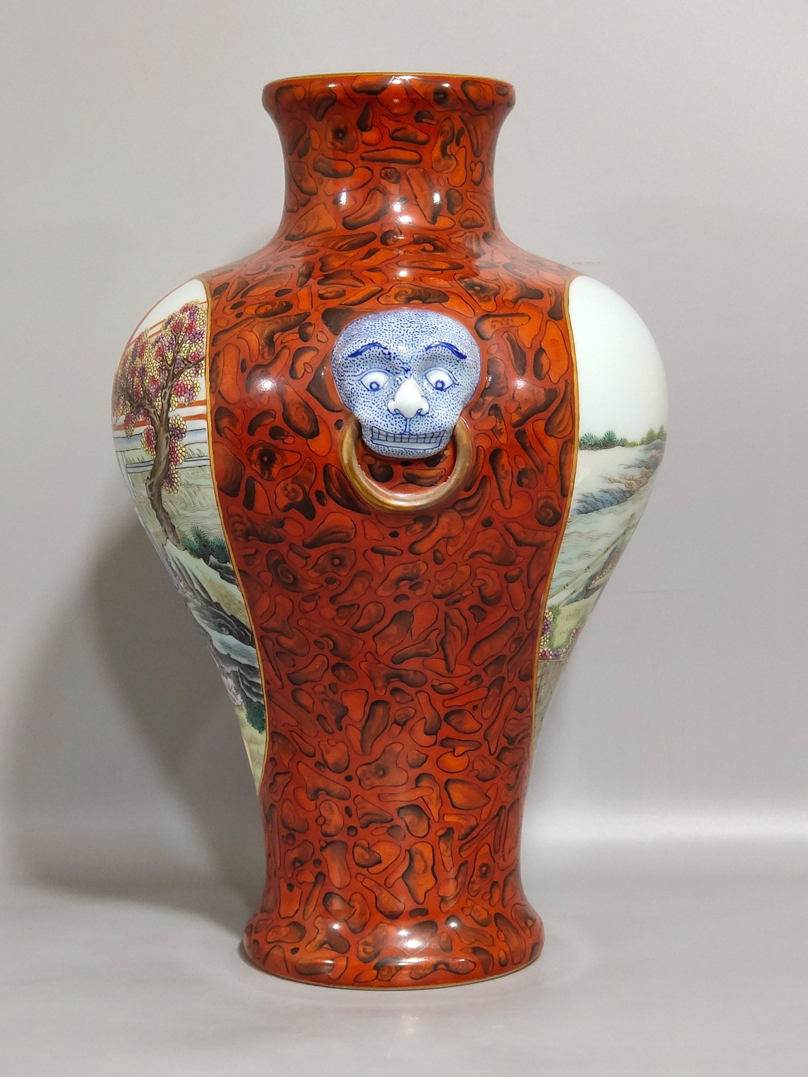 Qing Dynasty Qianlong stone pattern glazed window character story amphorae