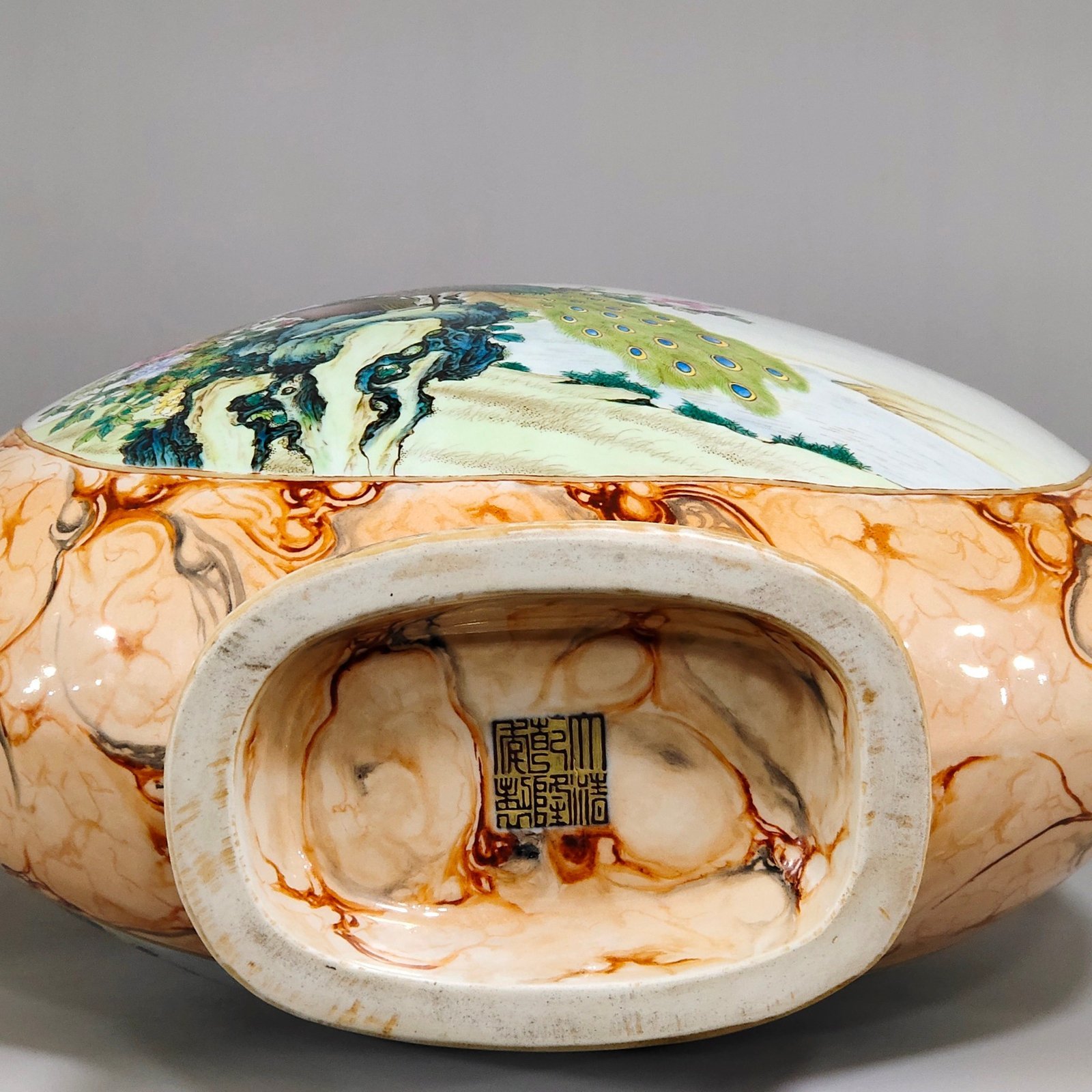 Qing Dynasty Qianlong stone patterned glazed peacock flat vase with windows