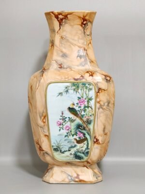 Qing Dynasty Qianlong stone pattern glazed window flower and bird eight way vase