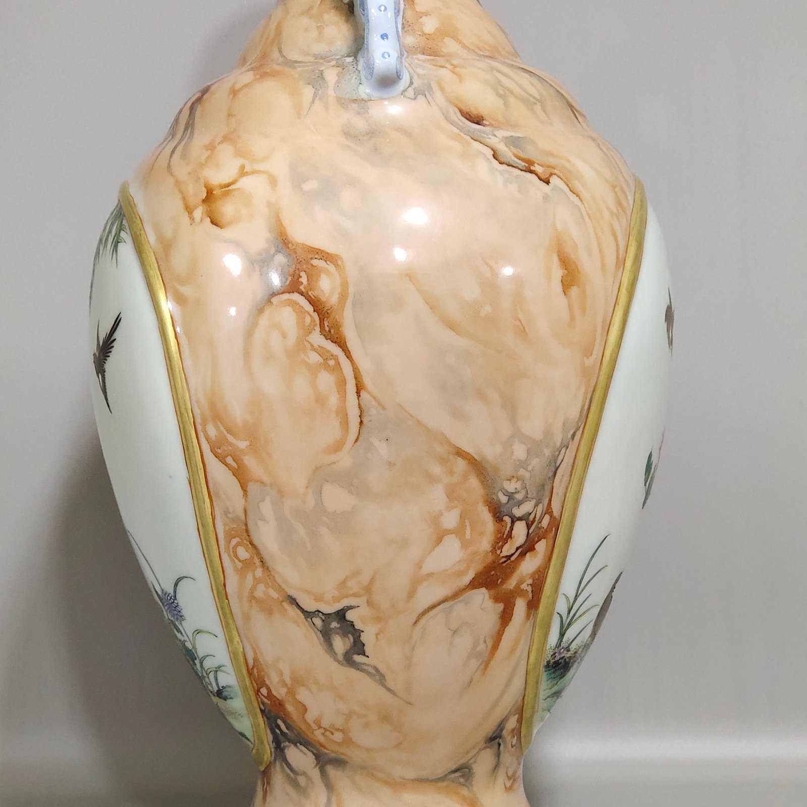 Qing Dynasty Qianlong stone patterned glazed flower and bird amphora with windows