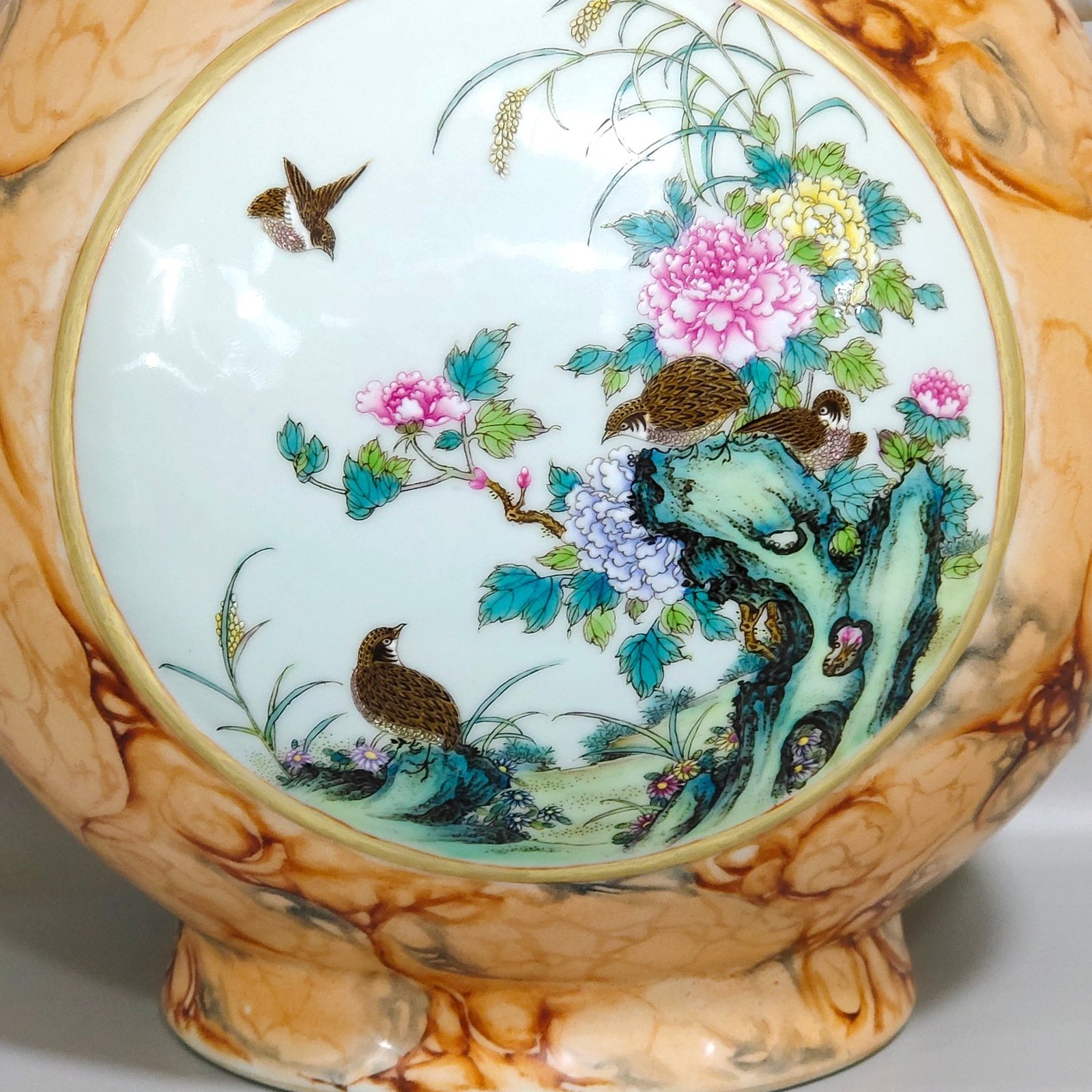 Qing Dynasty Qianlong stone pattern glazed windowed flower bird and deer head statue