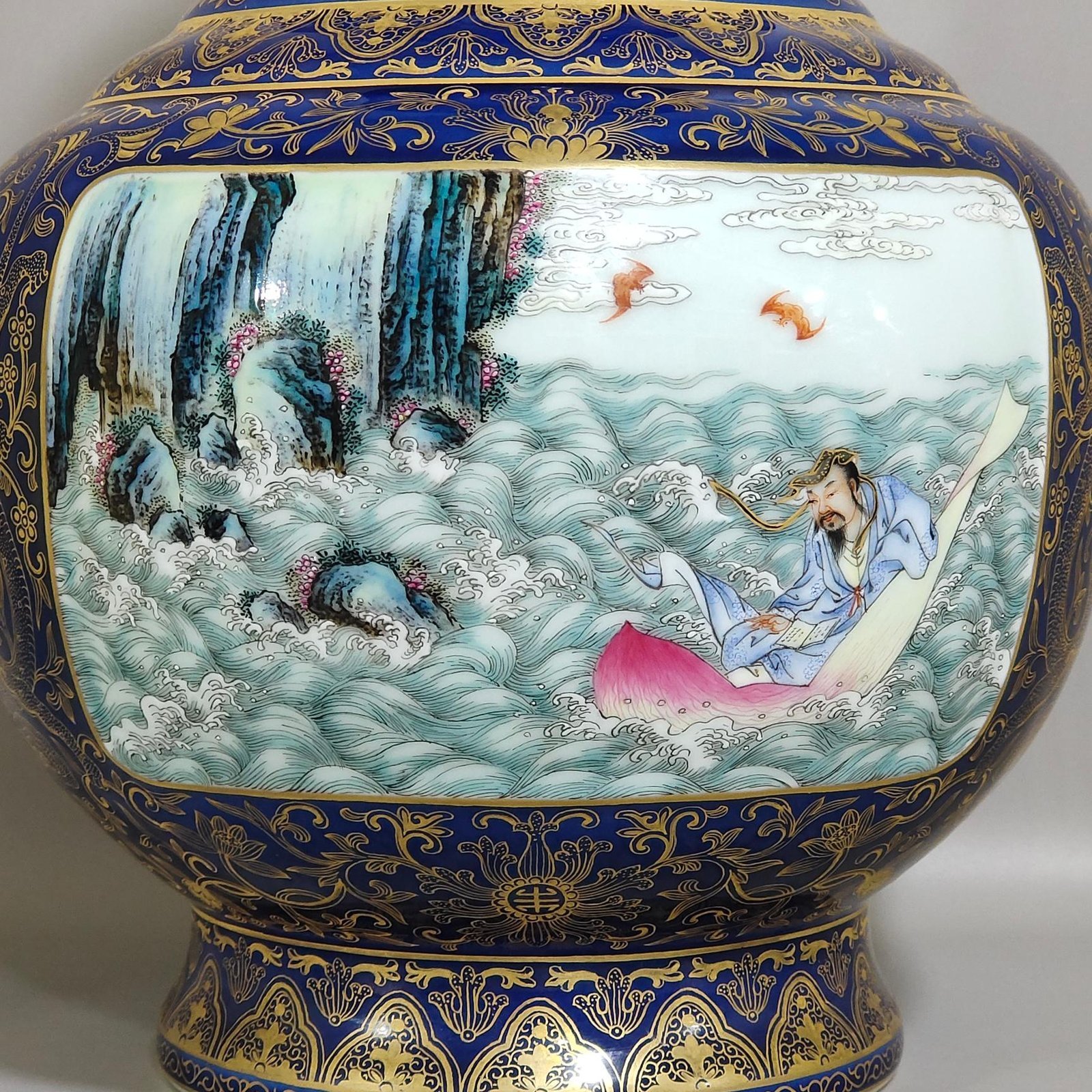 Qing Dynasty Qianlong Festival Blue Glaze Gold Painted Window Character Story Elephant Ear Vase