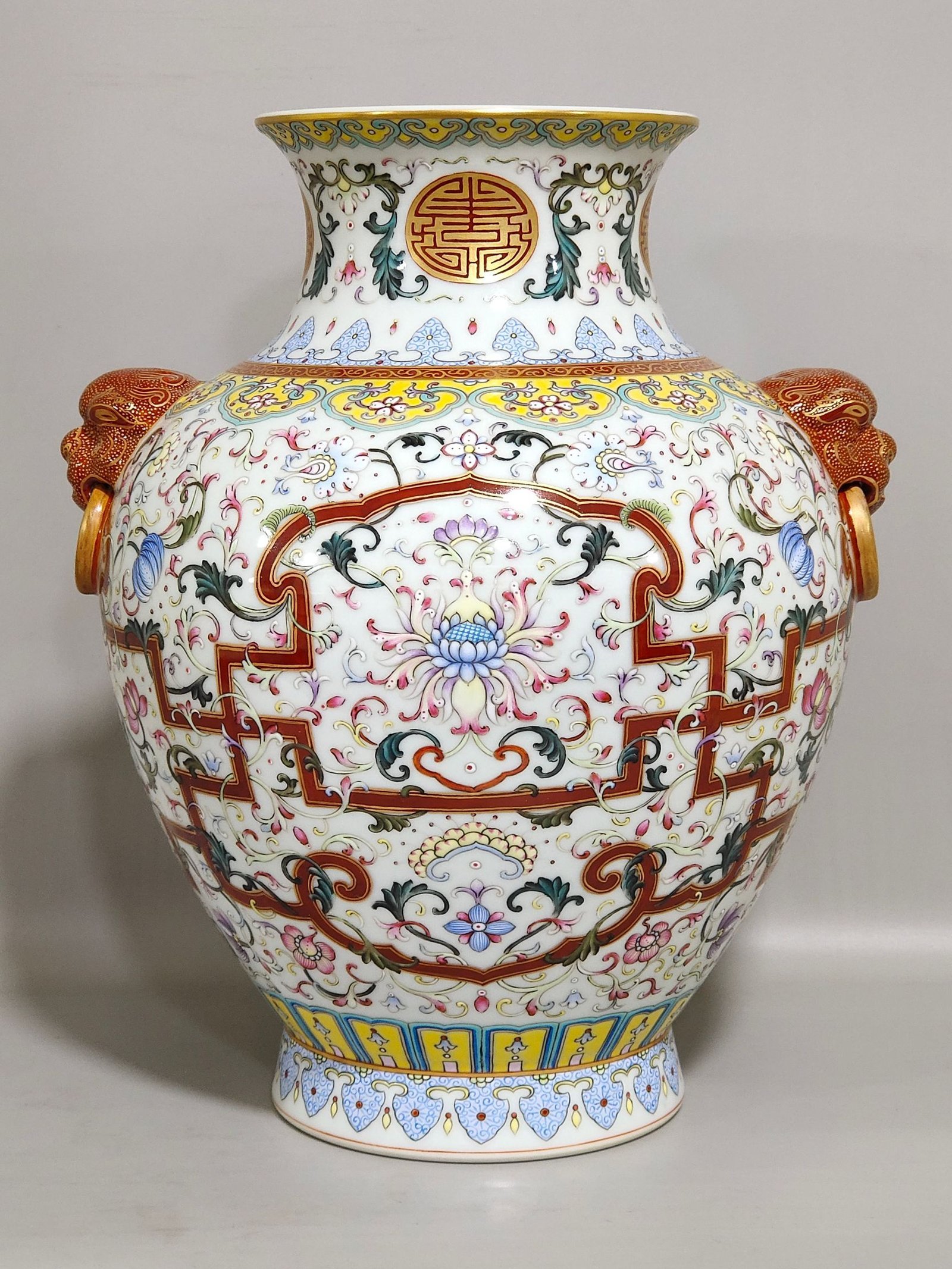 Qing Dynasty Qianlong A double eared statue of fortune and longevity