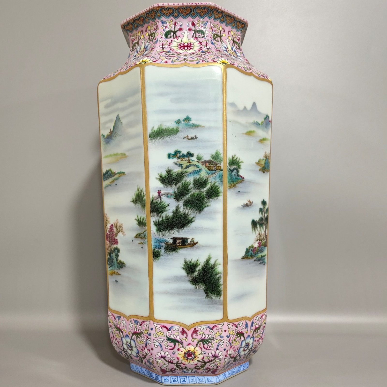 Qing Dynasty Qianlong Famille Rose Porcelain Vase