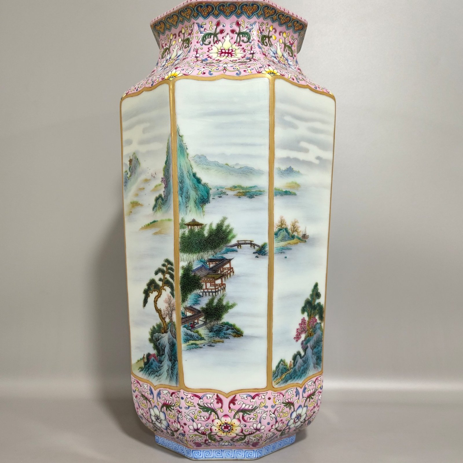 Qing Dynasty Qianlong Famille Rose Porcelain Vase